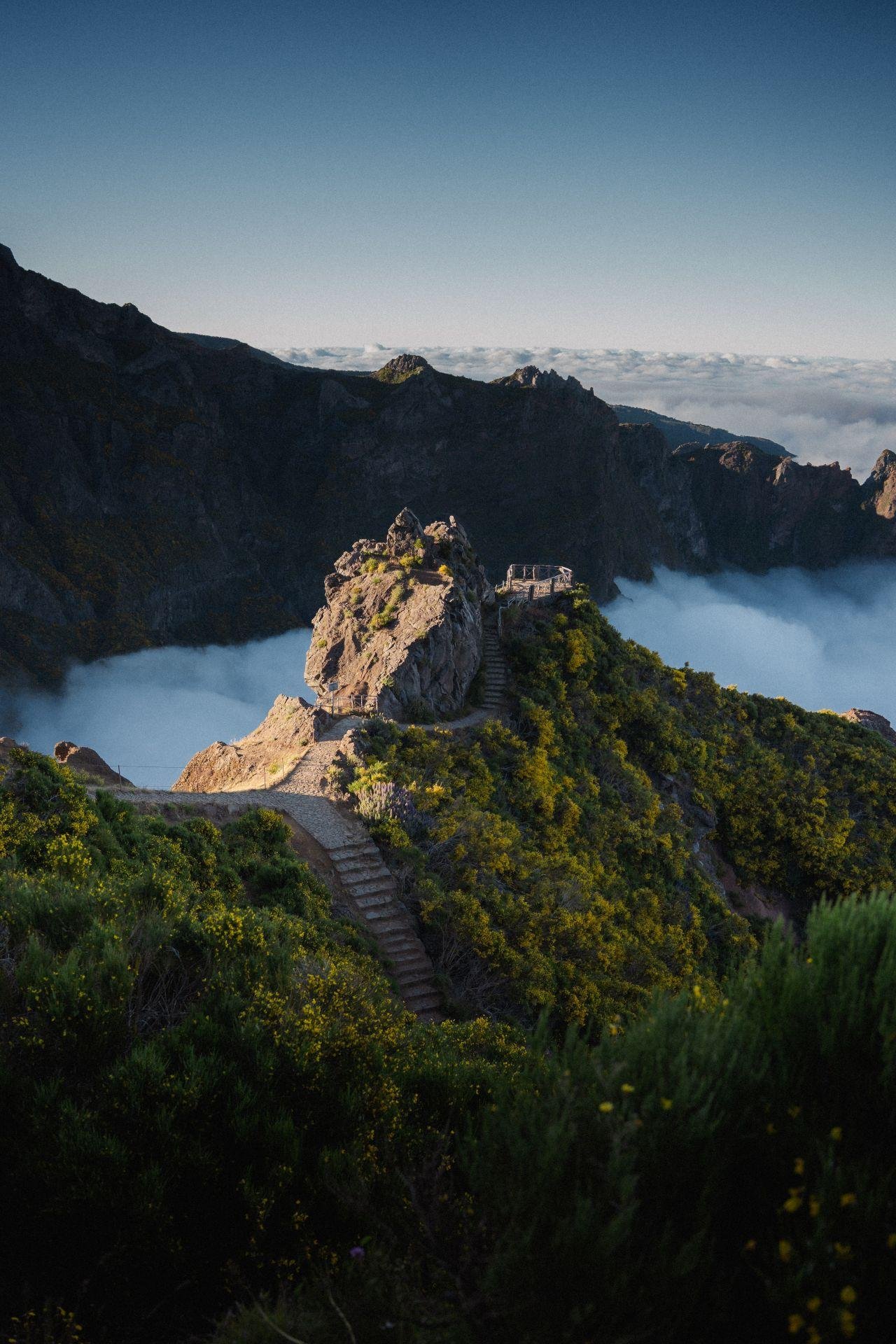 Funchal: Pico do Arieiro to Pico Ruivo Hiking Transfer