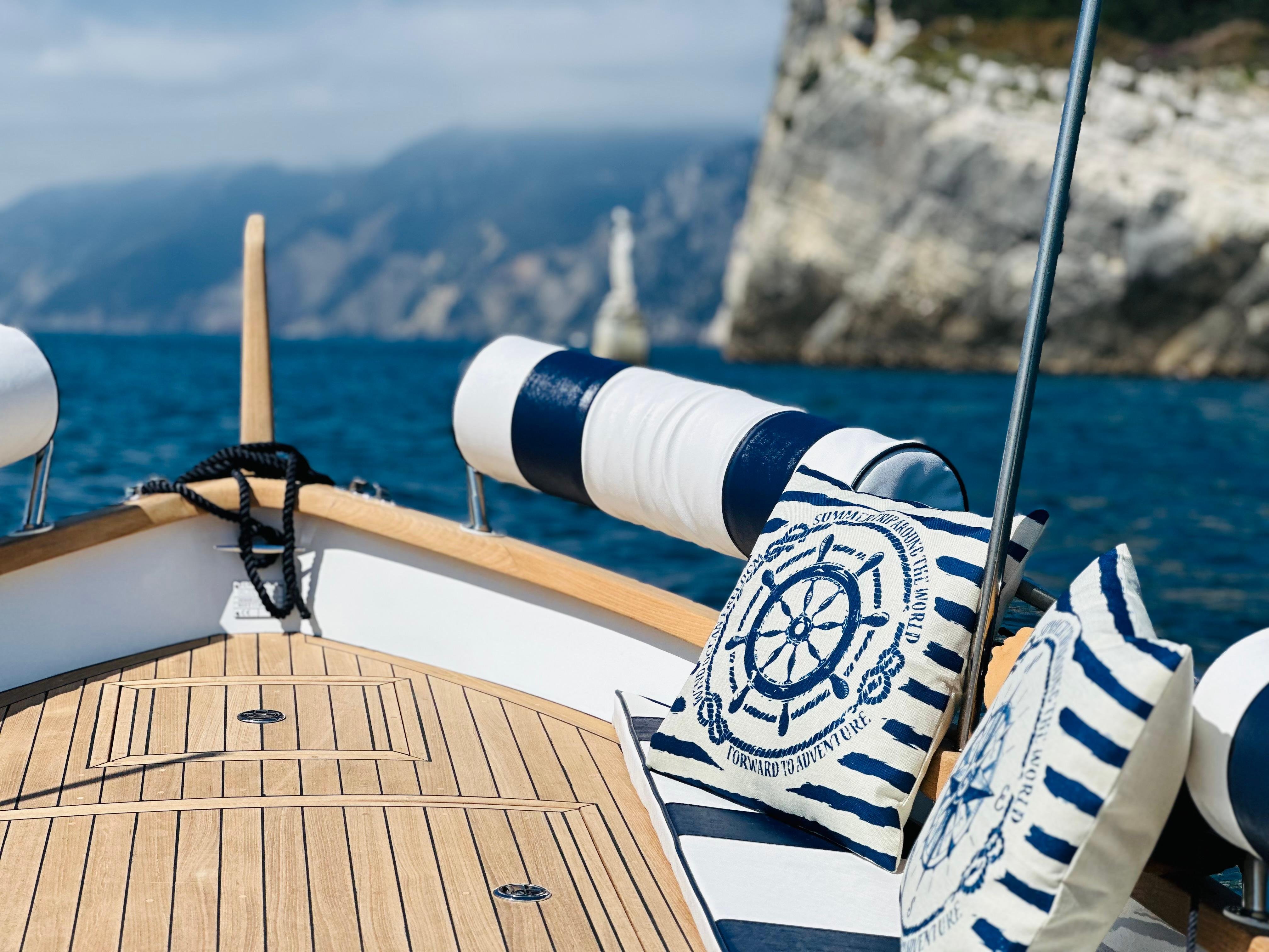 Cinque Terre Boat Cruise from Monterosso on a Classic Gozzo