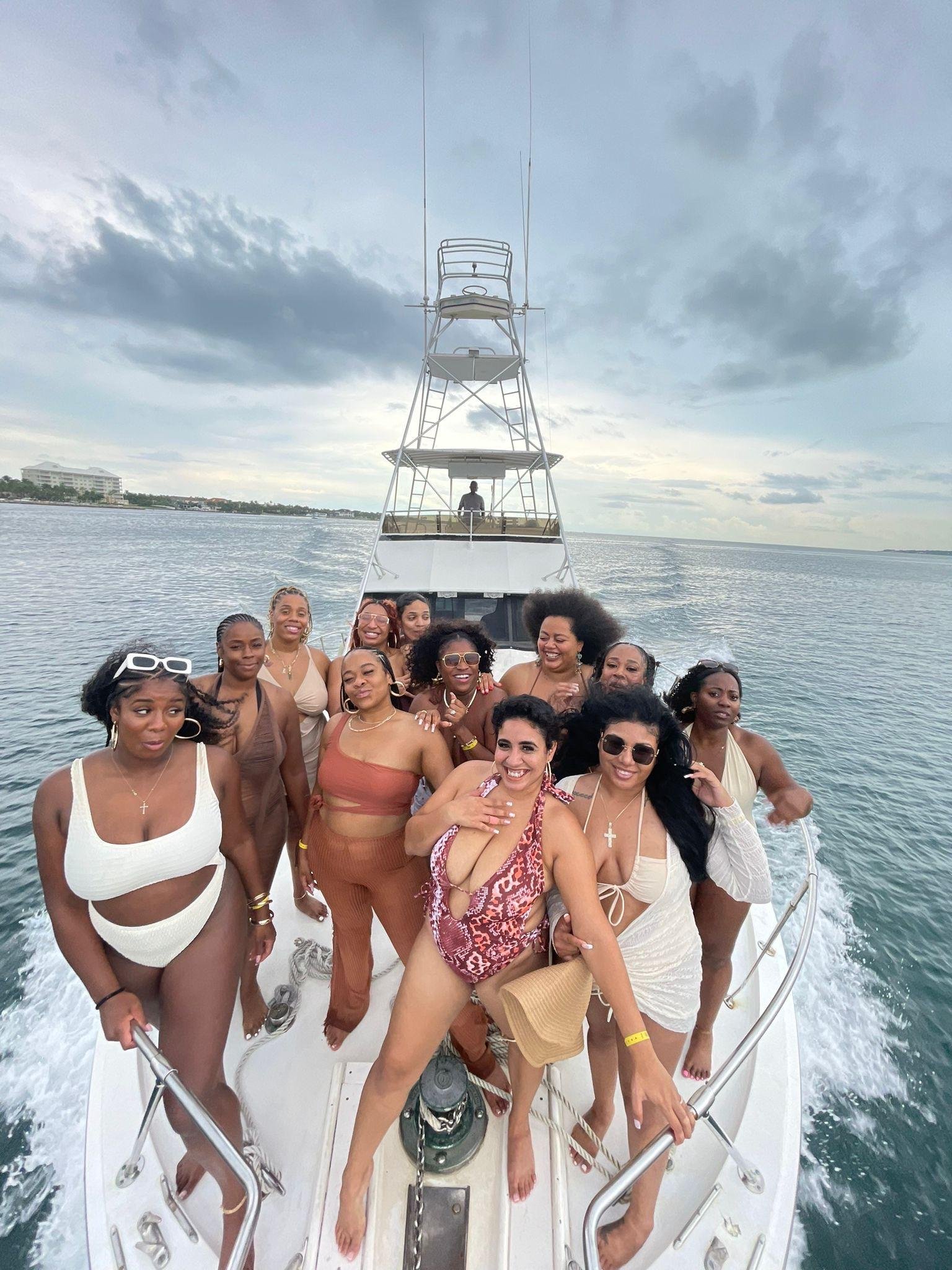 Private Rose Island Yacht Charter from Nassau