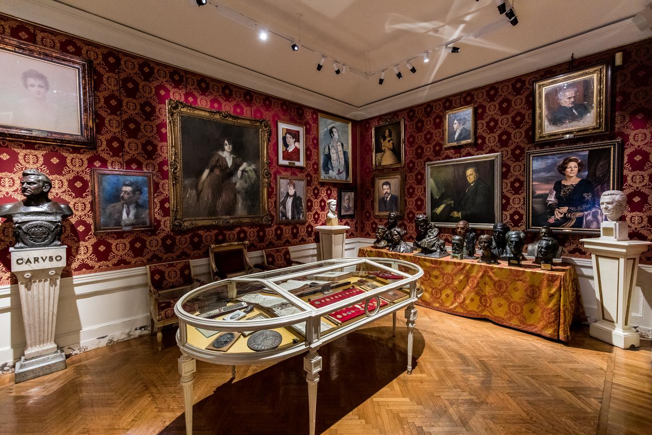 La Scala Theatre and Museum Entry