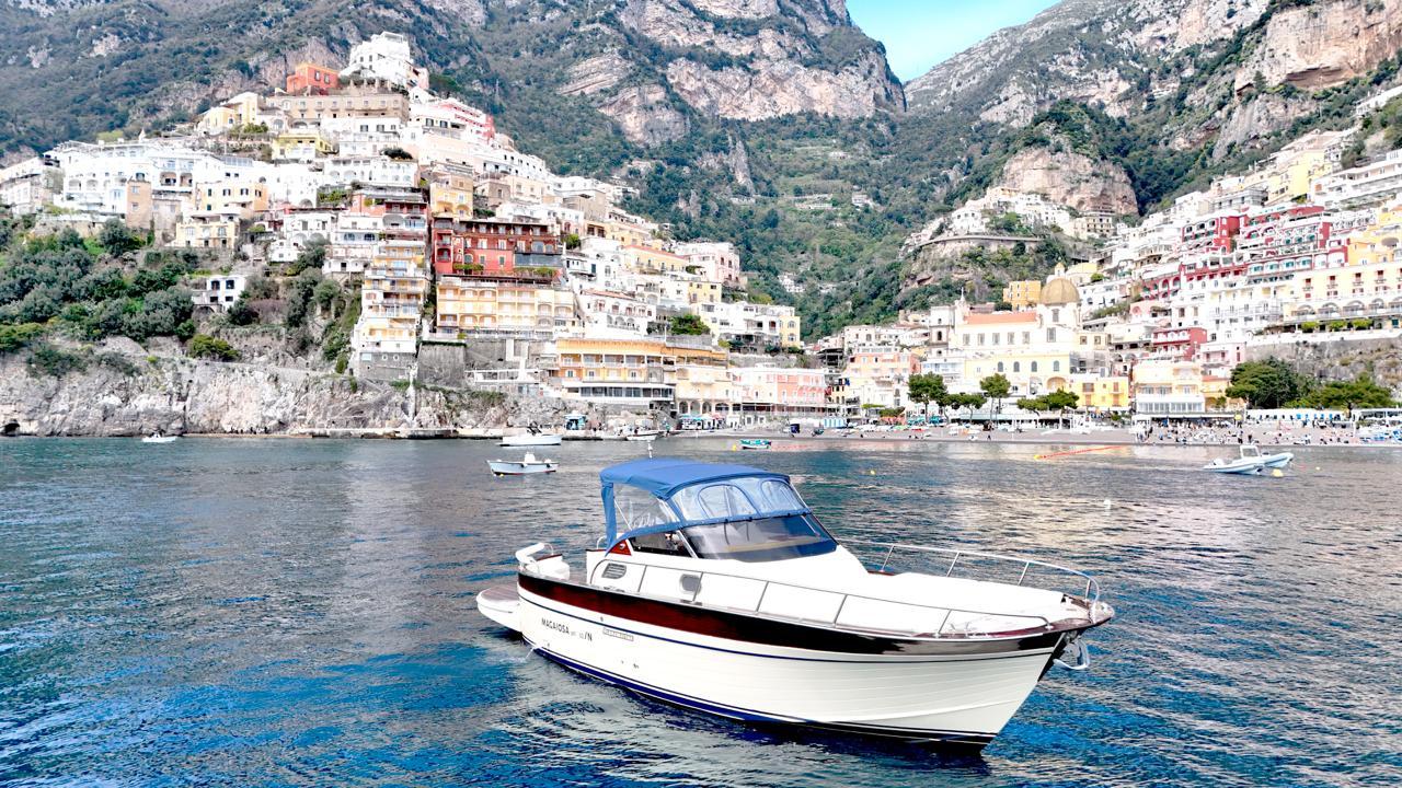 Amalfi Coast Small-Group Boat Tour from Sorrento