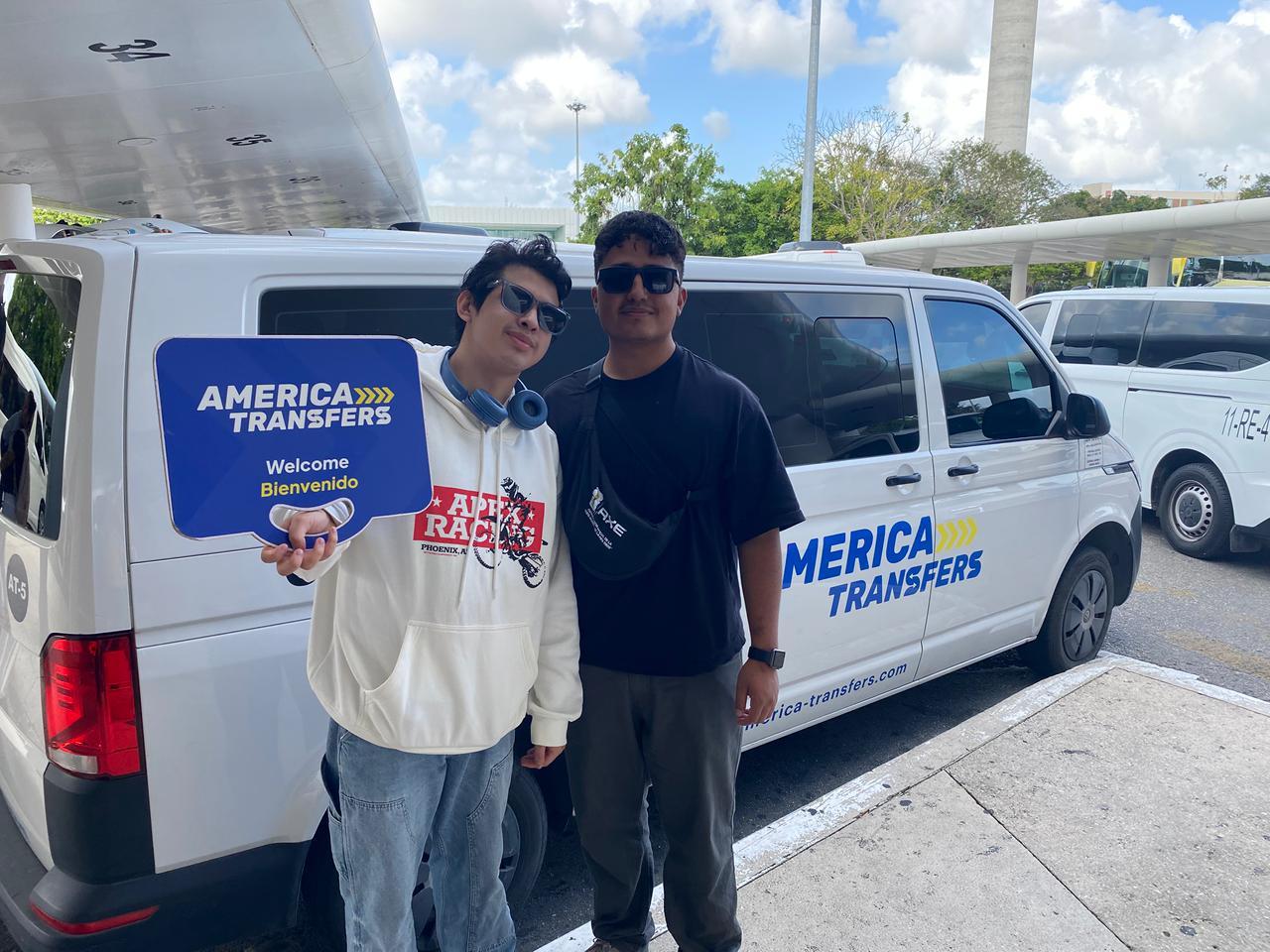 Cancun Airport Private Transfer: One-Way or Roundtrip