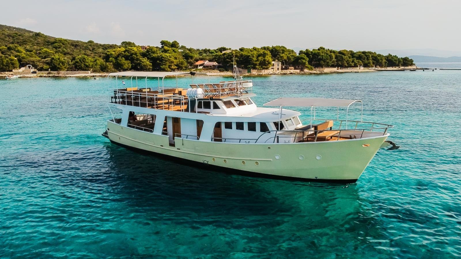 Split: Blue Lagoon & 3-Island Scenic Cruise