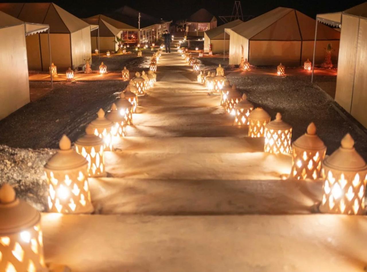 Agafay Desert Overnight: Dinner, Live Show & Stargazing from Marrakech