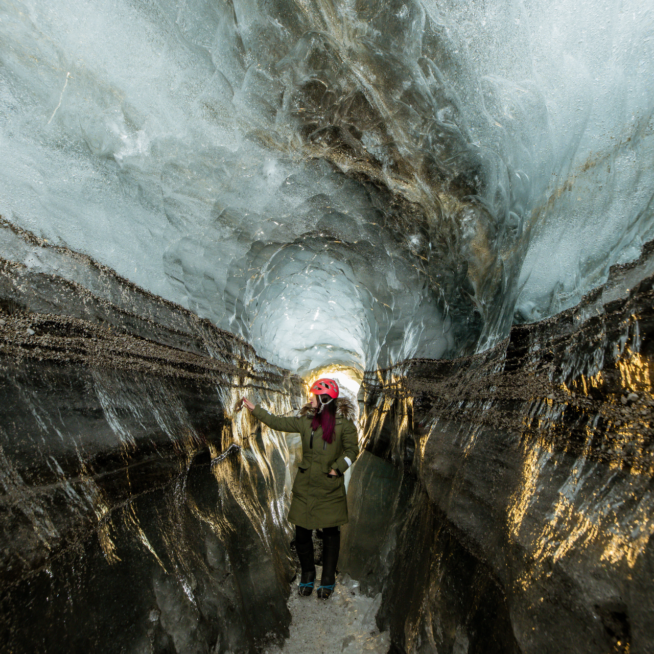 Reykjavik: South Coast & Katla Ice Cave Small Group Adventure