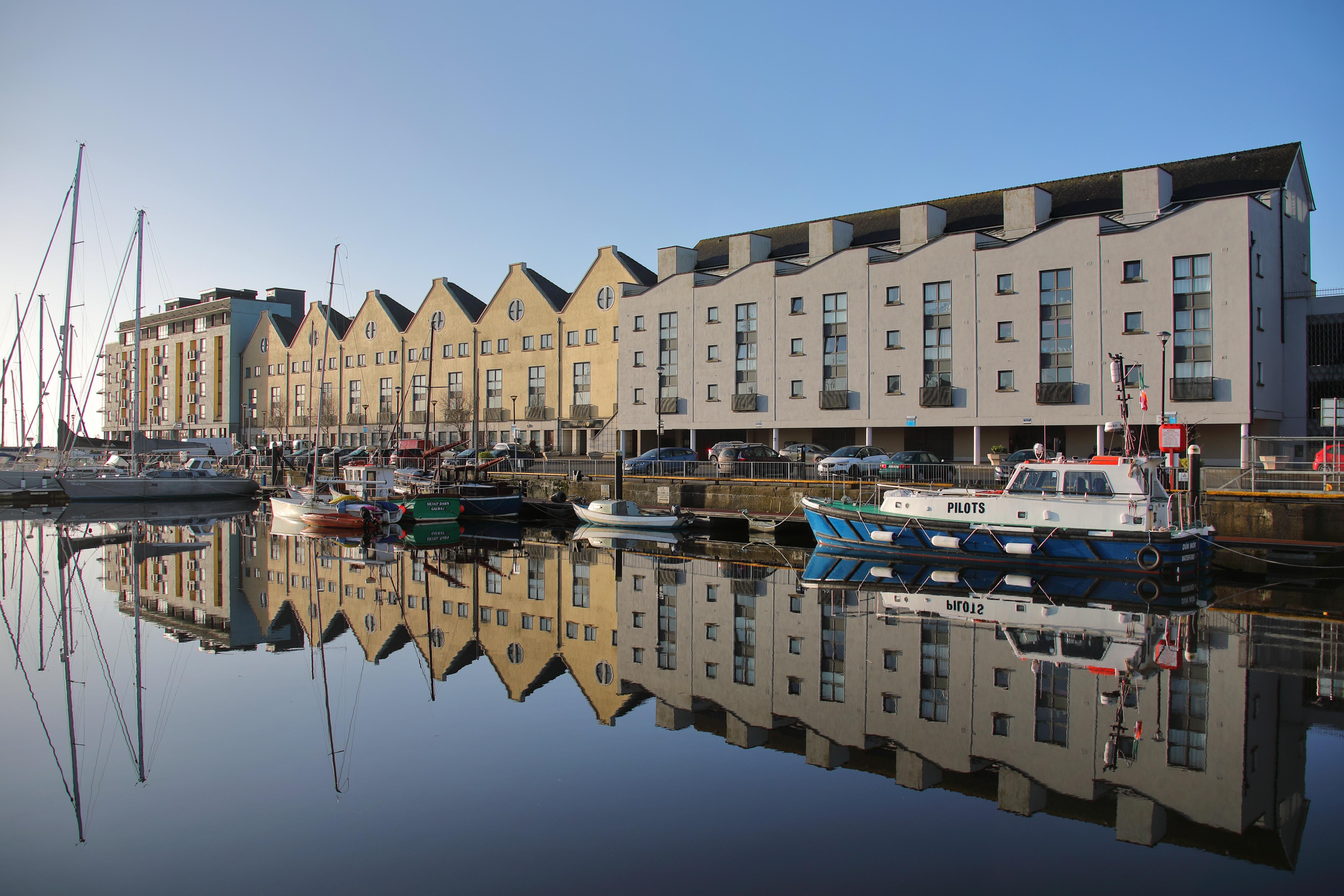 Dublin to Cliffs of Moher, Burren & Galway Full-Day Tour