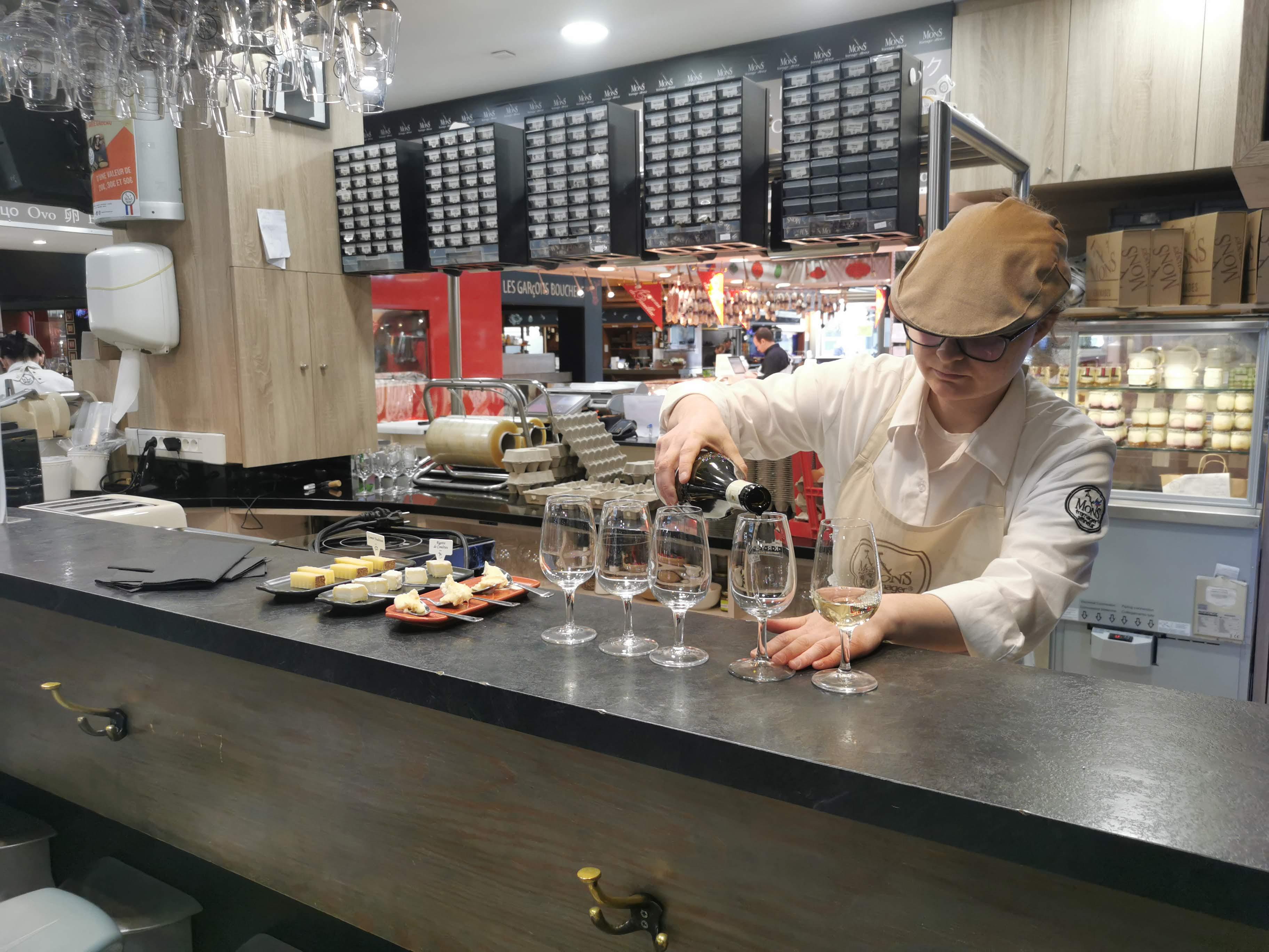 Les Halles de Lyon Paul Bocuse Food & Lunch Tour