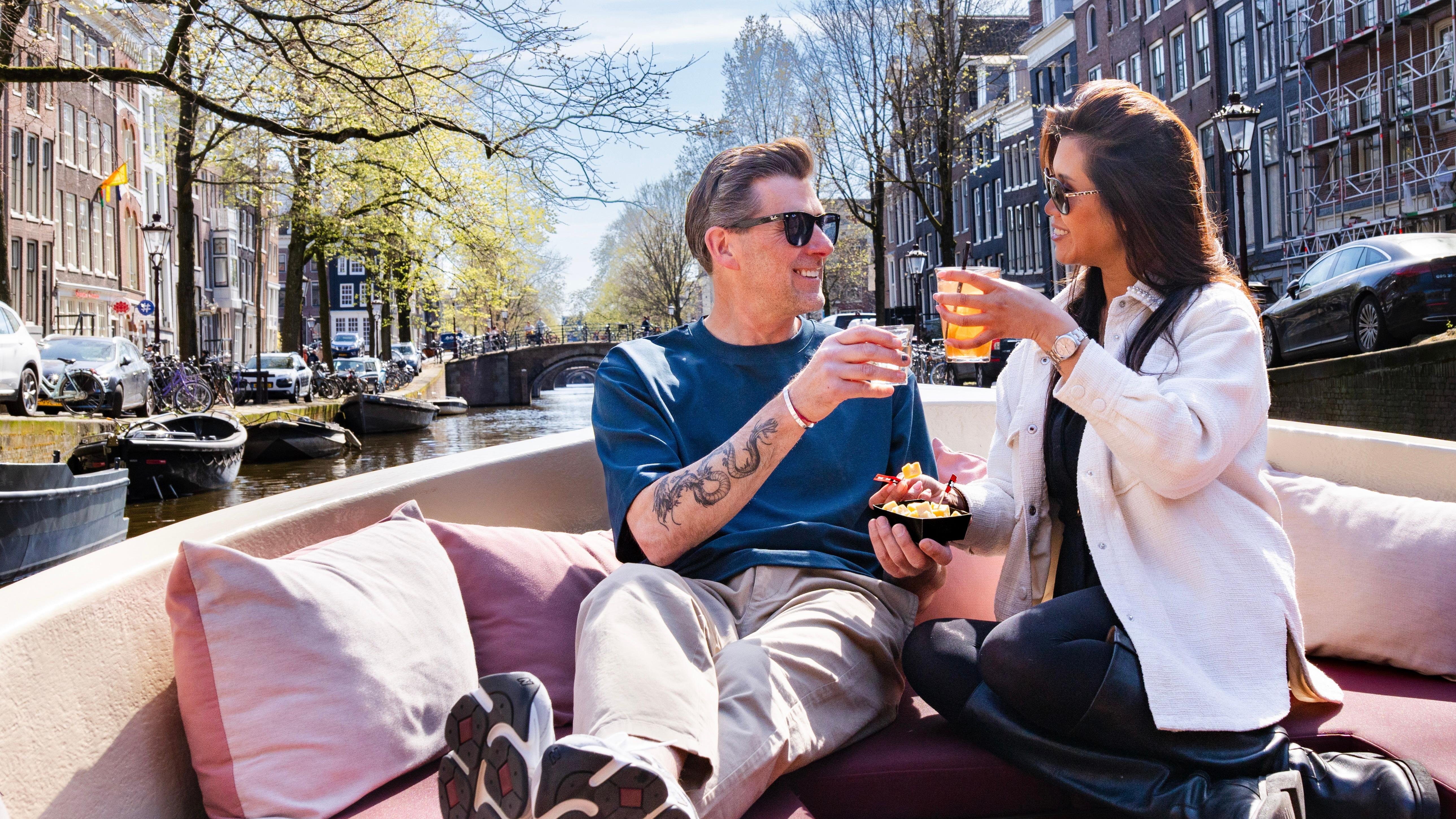 Amsterdam Canal Cruise with Open Bar & Dutch Cheese