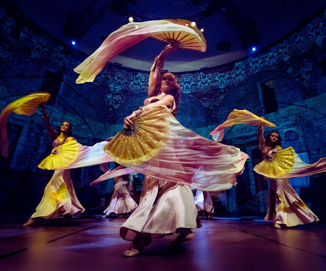 Traditional Turkish Dance Performance at Hodjapasha Cultural Centre
