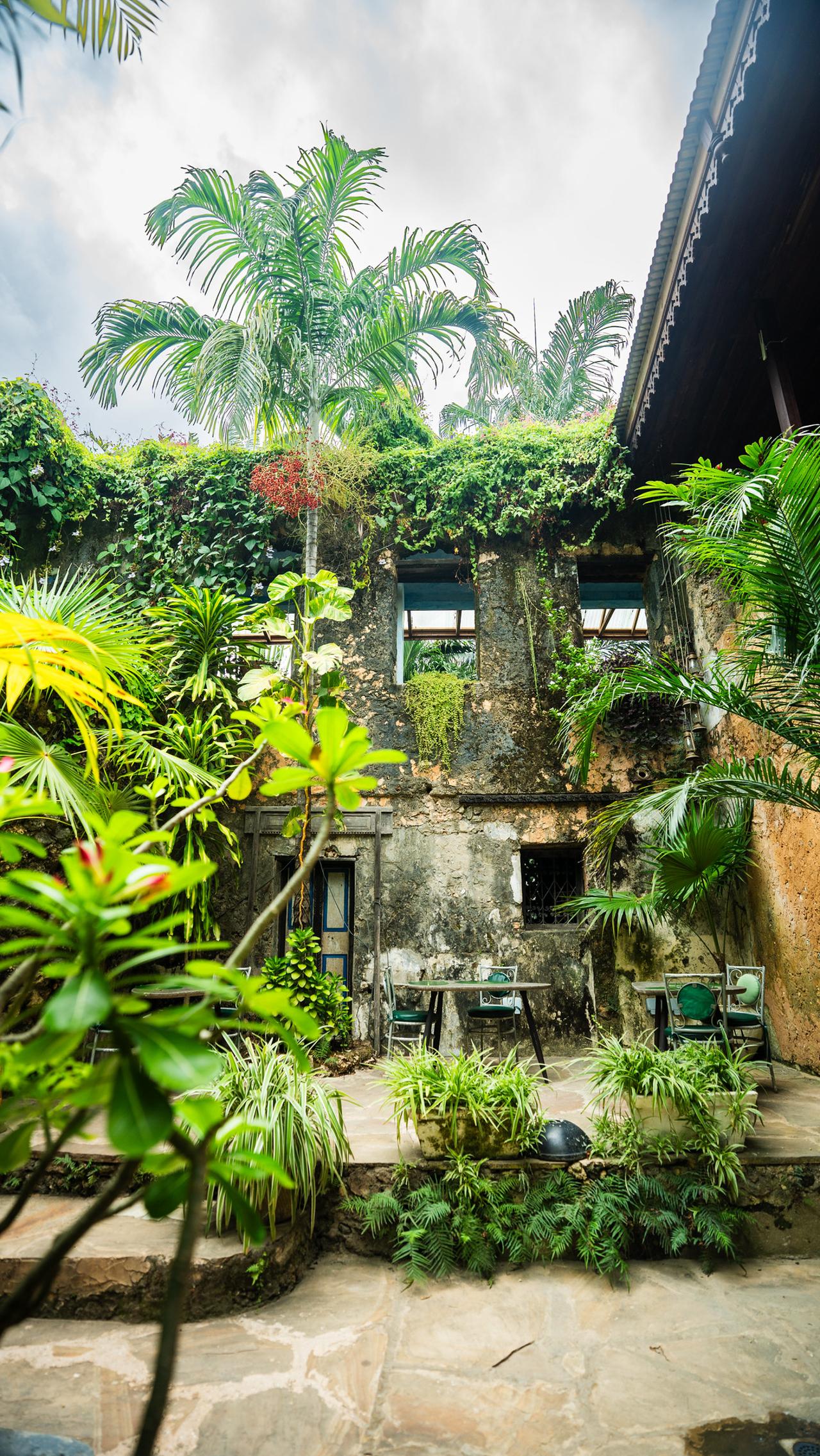 Zanzibar Full-Day Discovery: Stone Town, Spice Farm & Prison Island