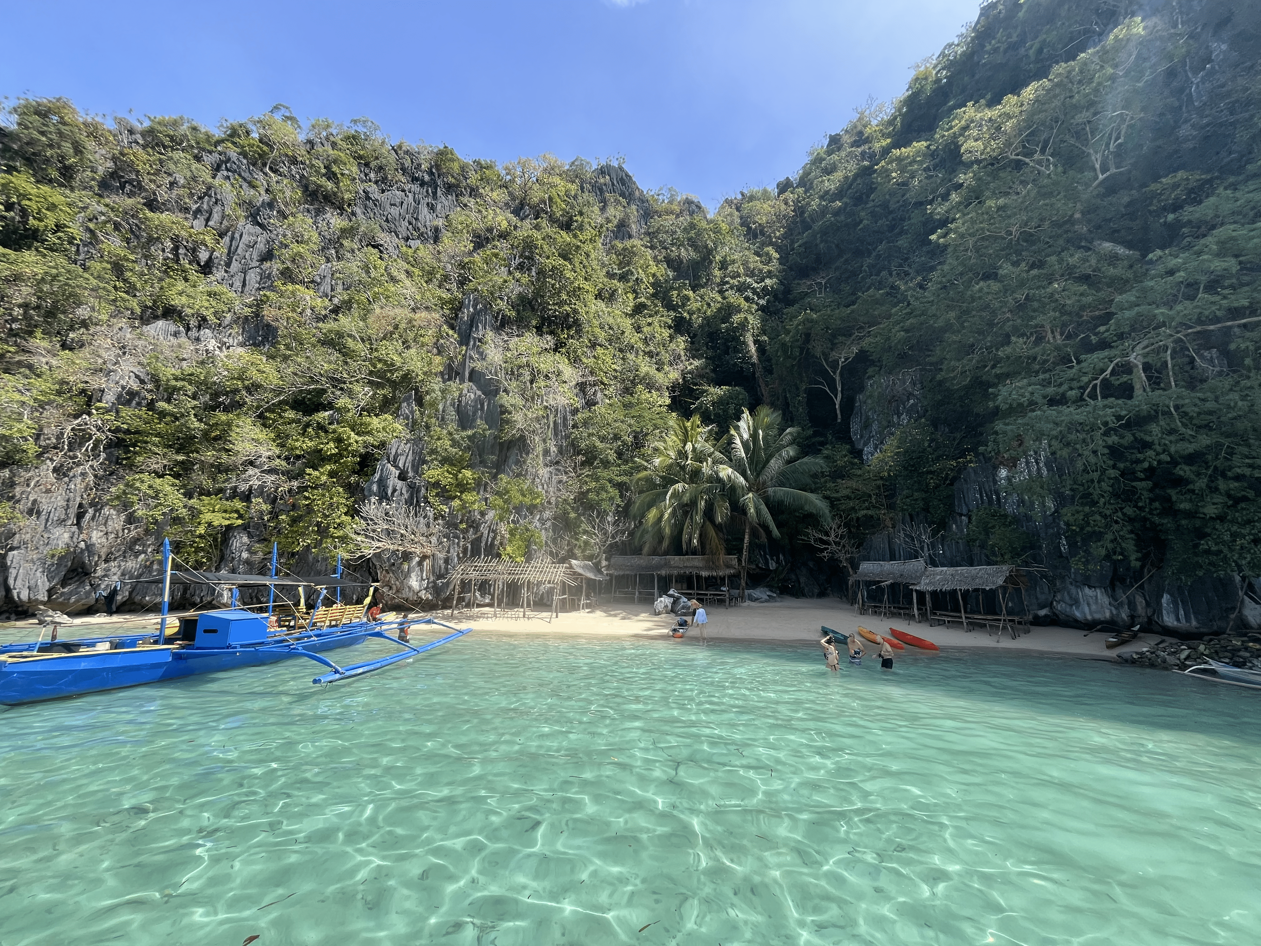 Coron Private Boat Charter with Guide & Island Beach Lunch