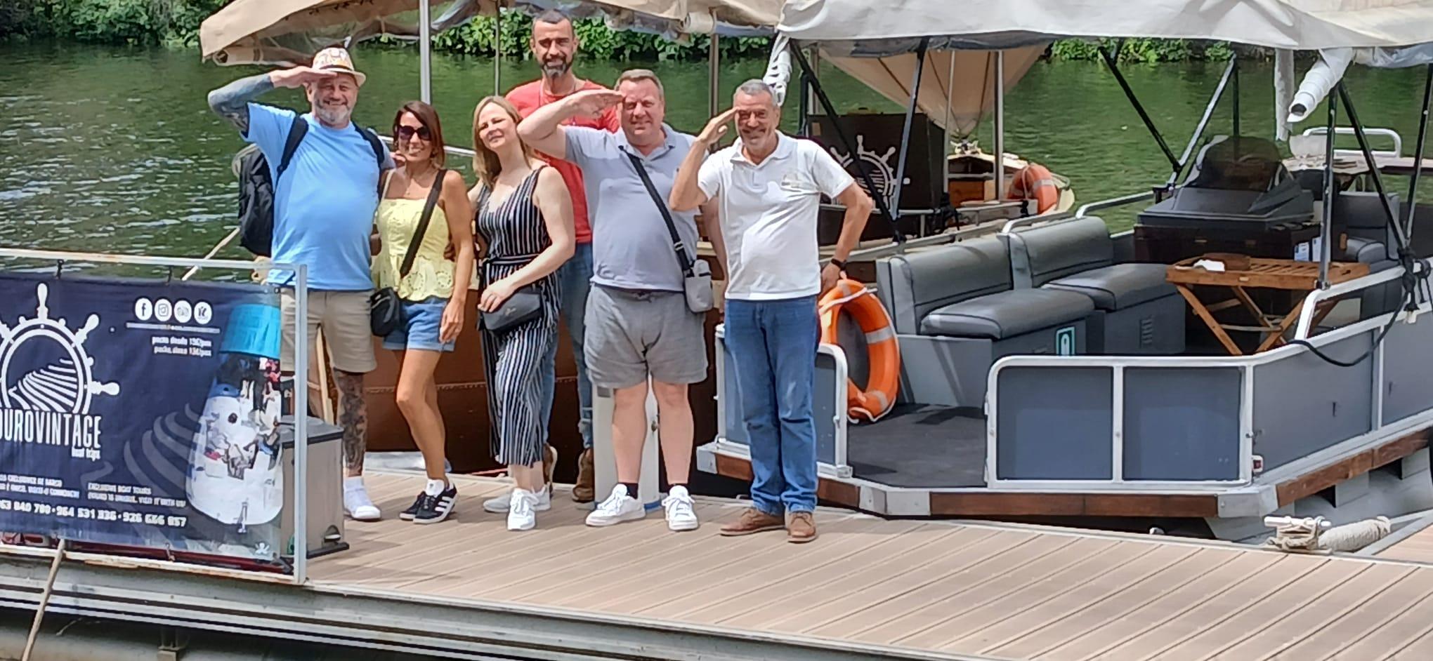 Douro Valley Small-Group Wine & Boat Tour from Porto