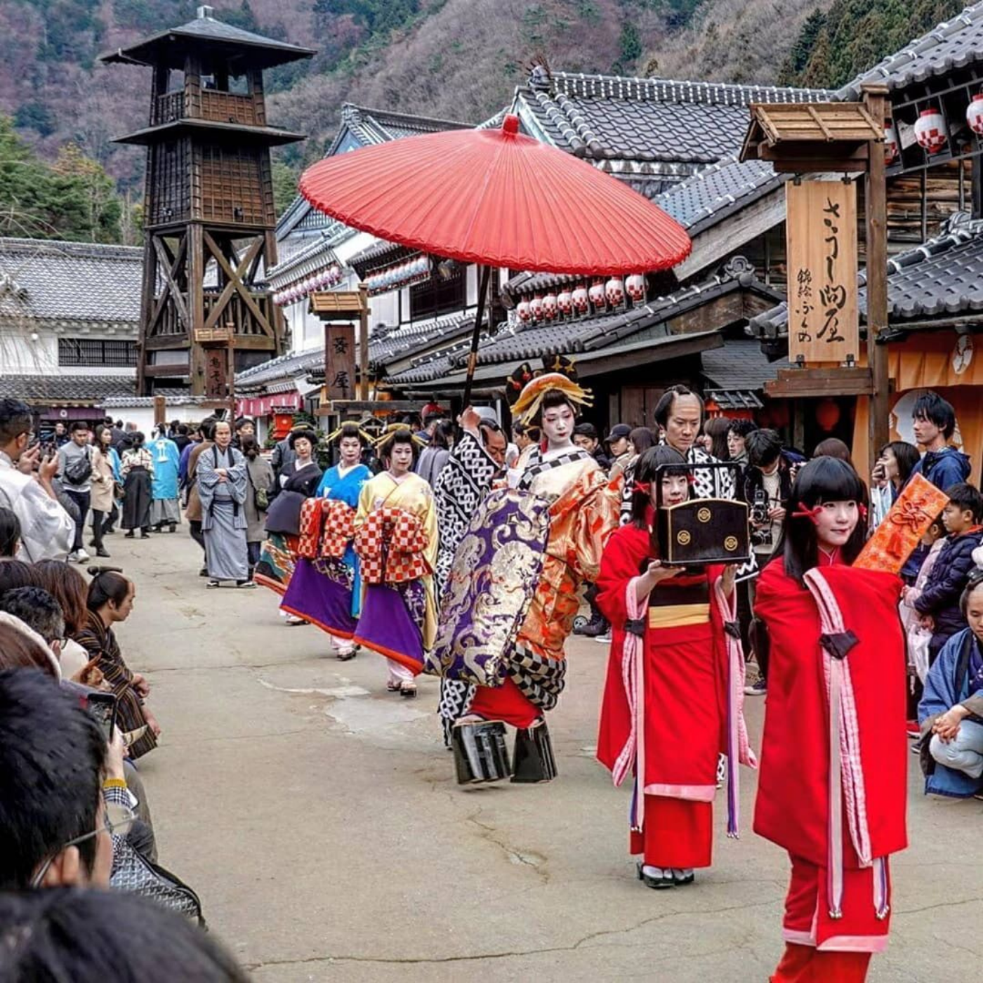 Shinjuku Pickup: Private Edo Wonderland Nikko Day Tour