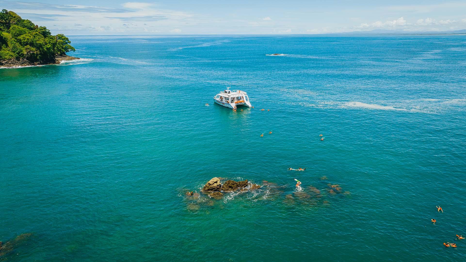Manuel Antonio Catamaran Cruise with Meal & Sunset
