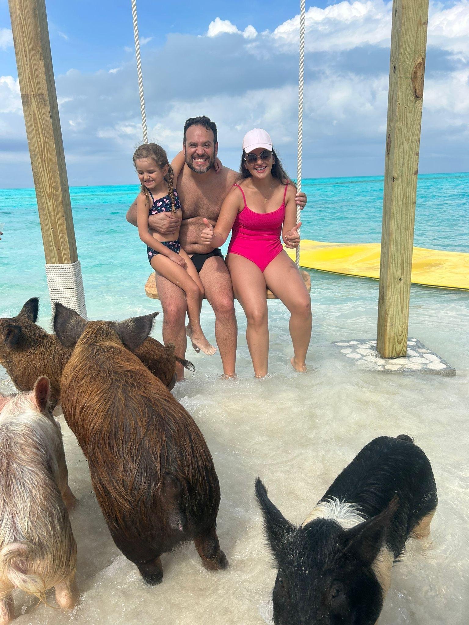 Nassau Powerboat Adventure: Snorkeling, Turtles & Private Beach Club