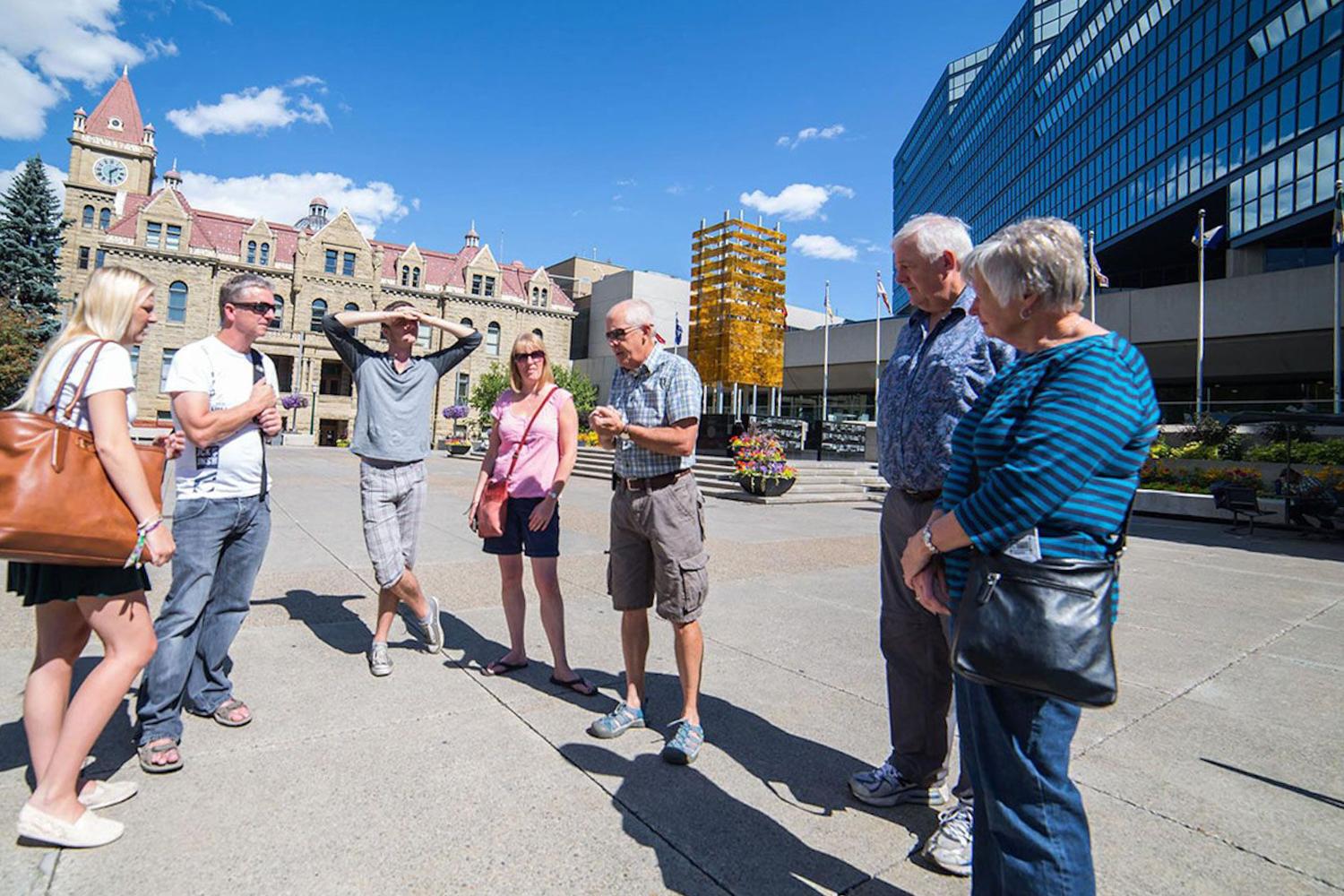 Calgary Landmarks and Heritage 3-Hour Bus Tour