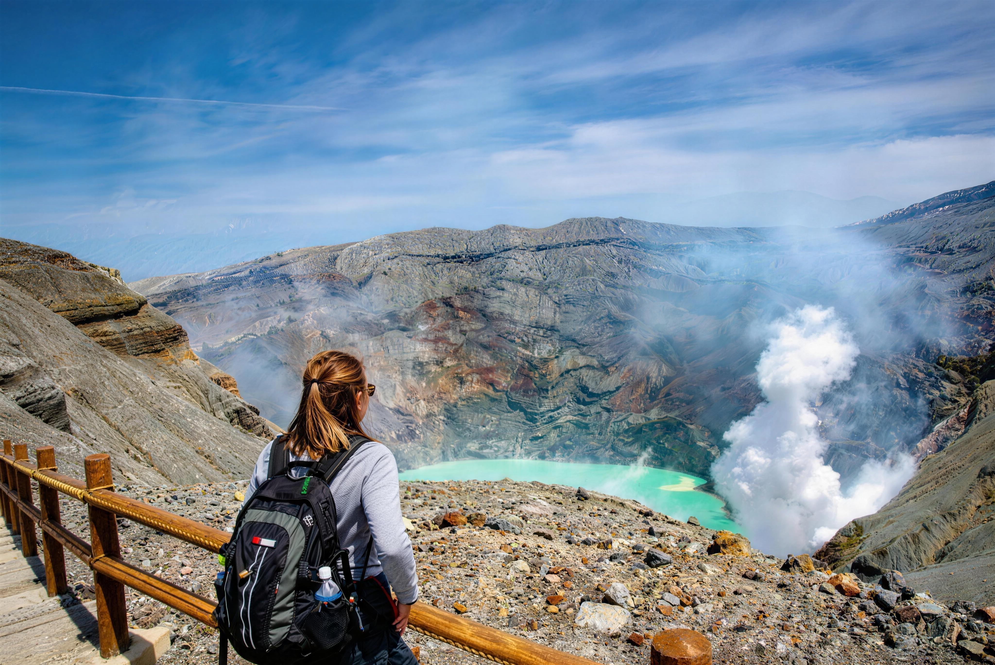 Aso Volcano & Takachiho Gorge Full-Day Tour from Fukuoka
