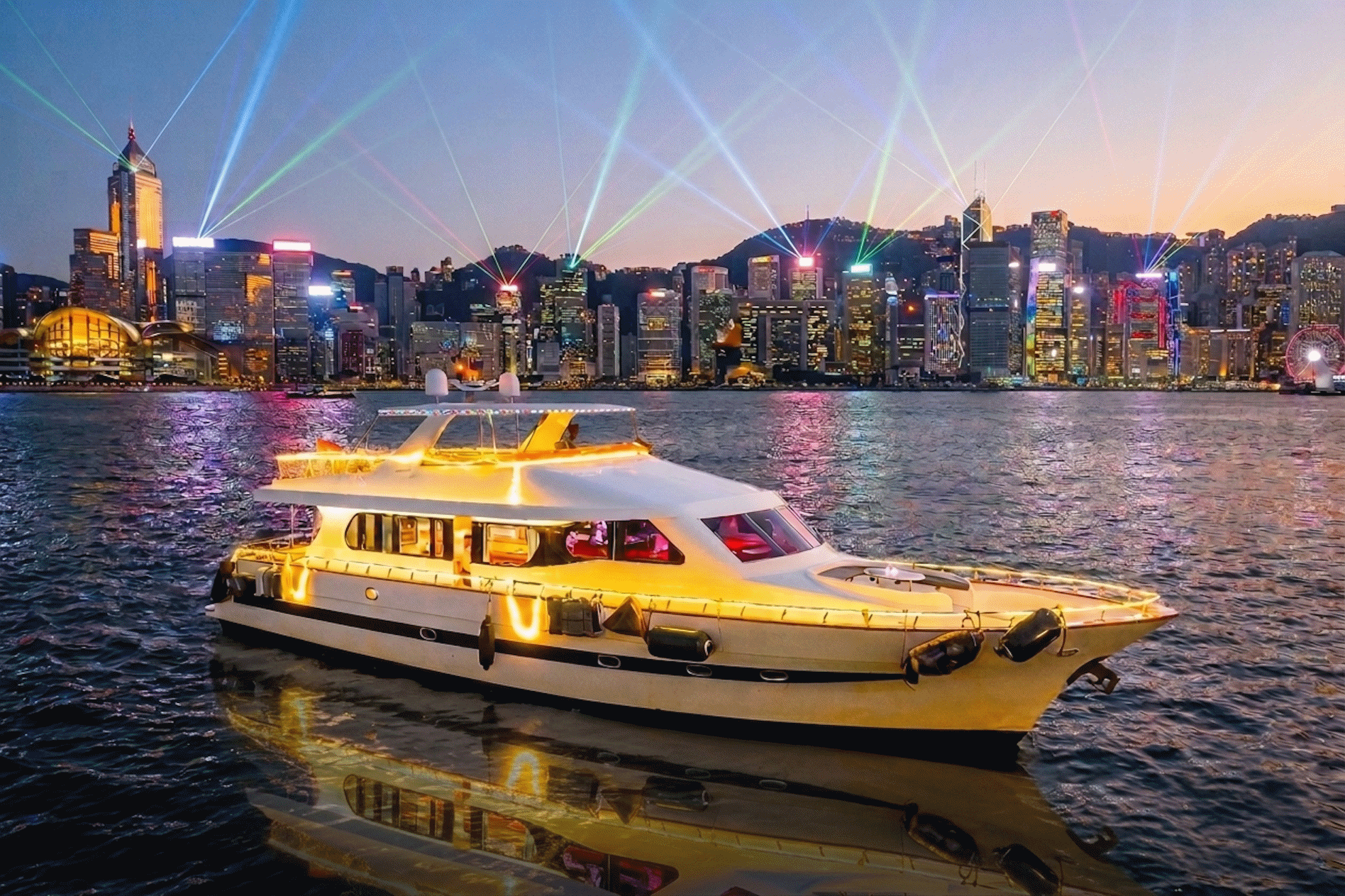Victoria Harbour Evening Yacht Cruise