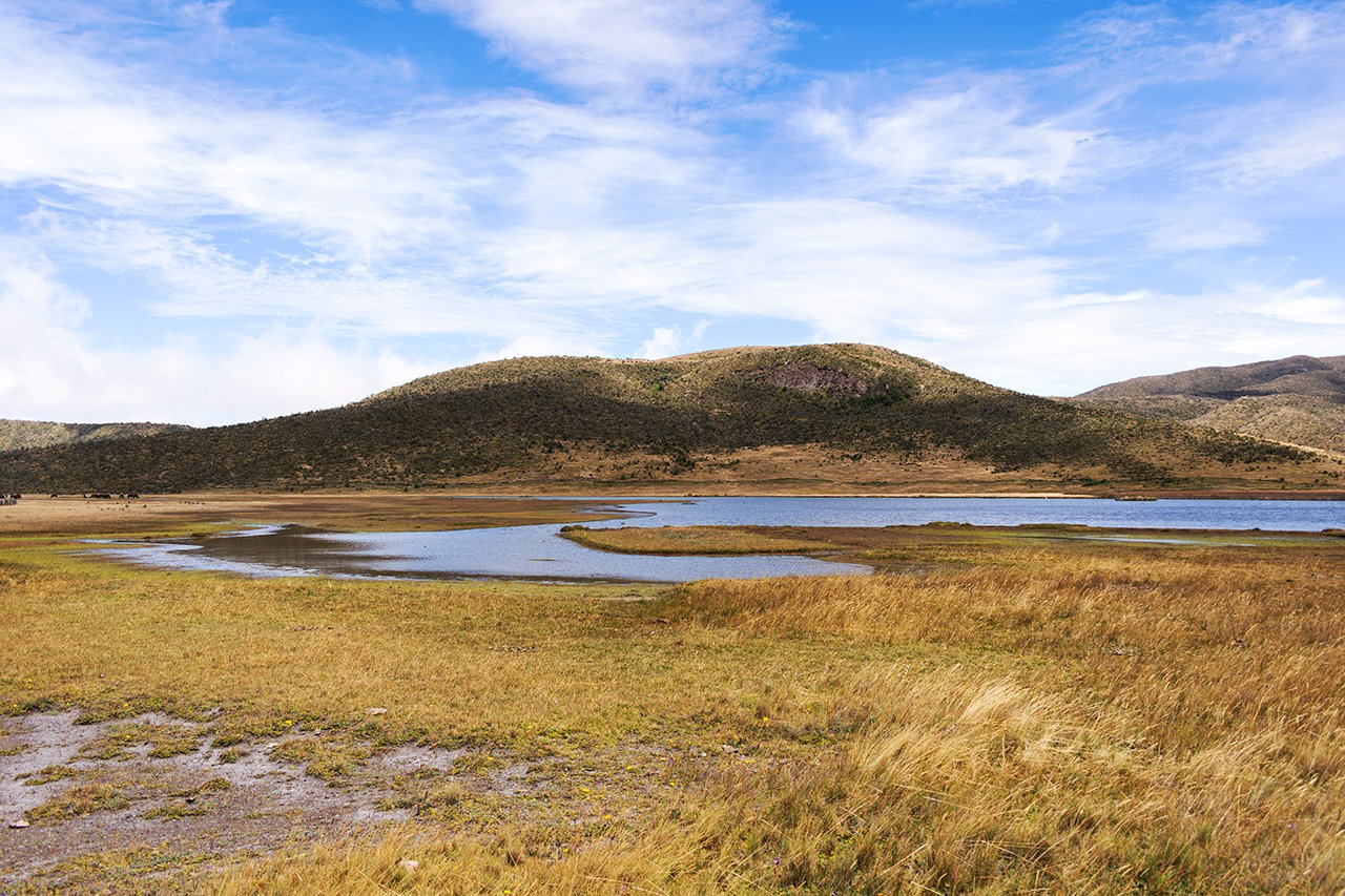 Cotopaxi & Quilotoa Full-Day Tour from Quito