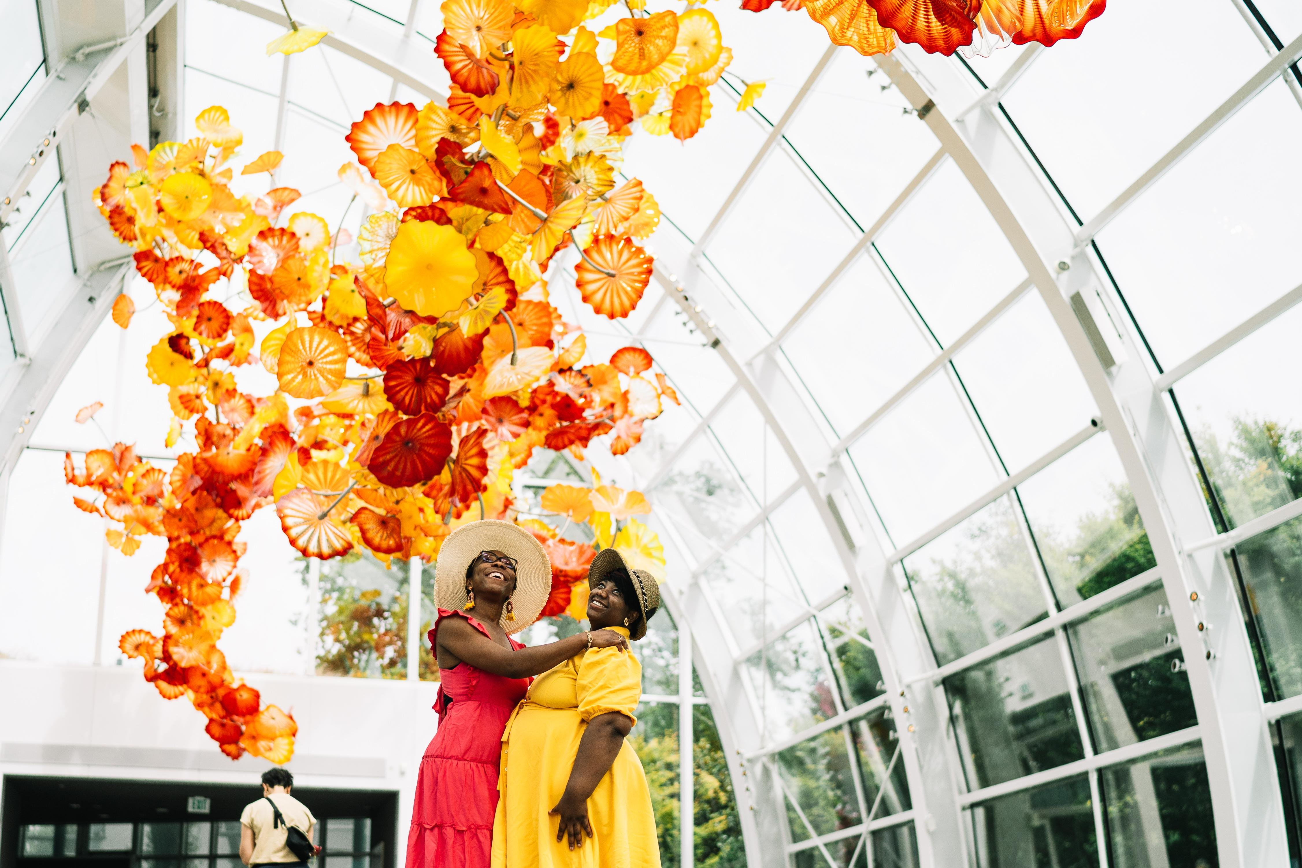 Space Needle Seattle — observation deck, glass floor, and Chihuly Garden and Glass — image 19