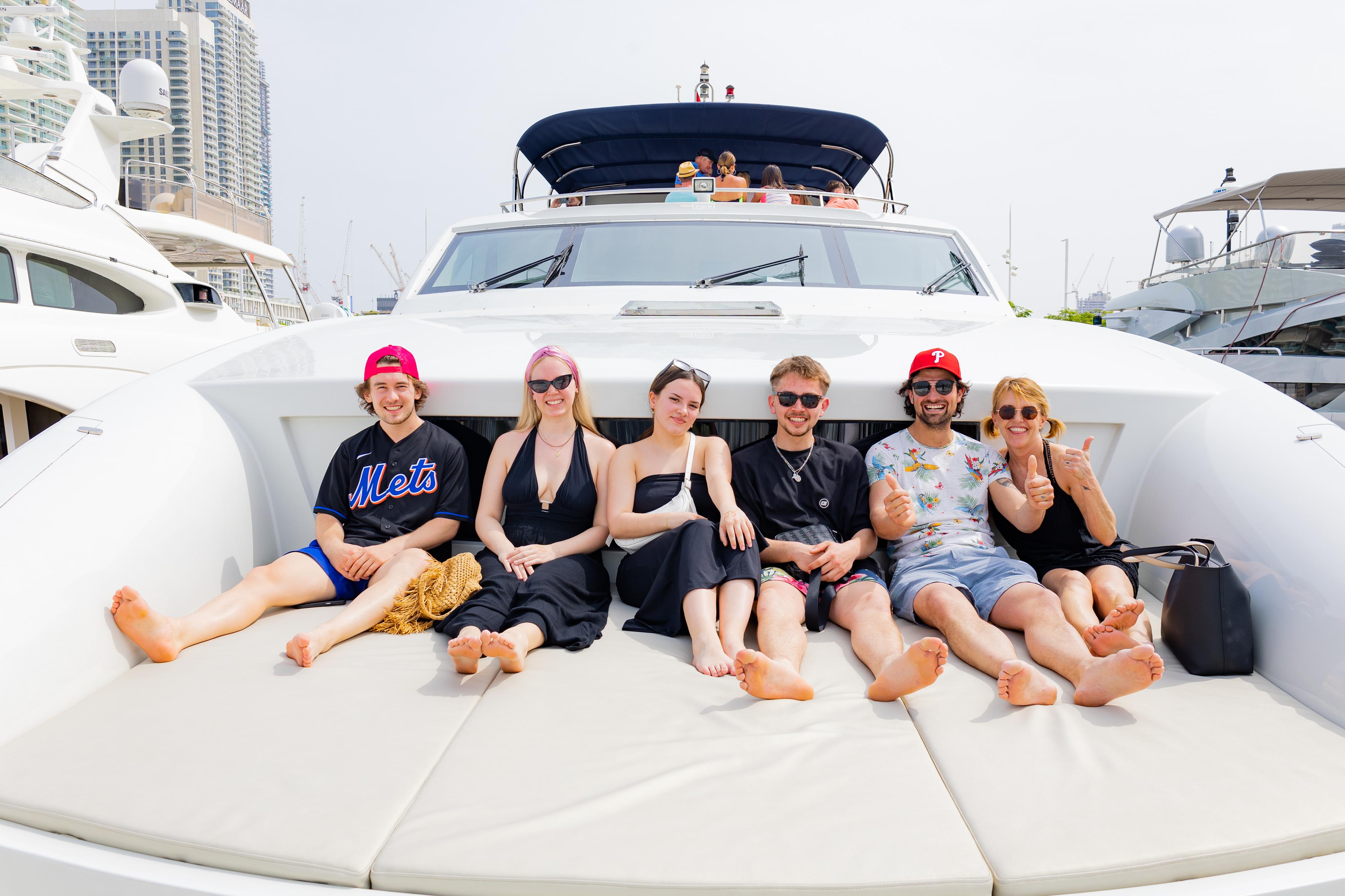 Dubai Luxury Yacht Cruise with Optional Live BBQ & Drinks