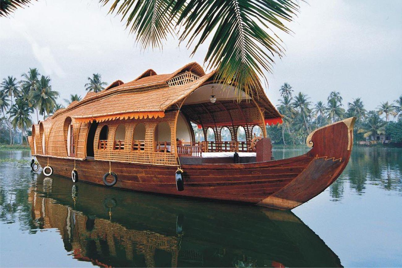 Private Kerala Backwaters Houseboat Day Cruise from Cochin