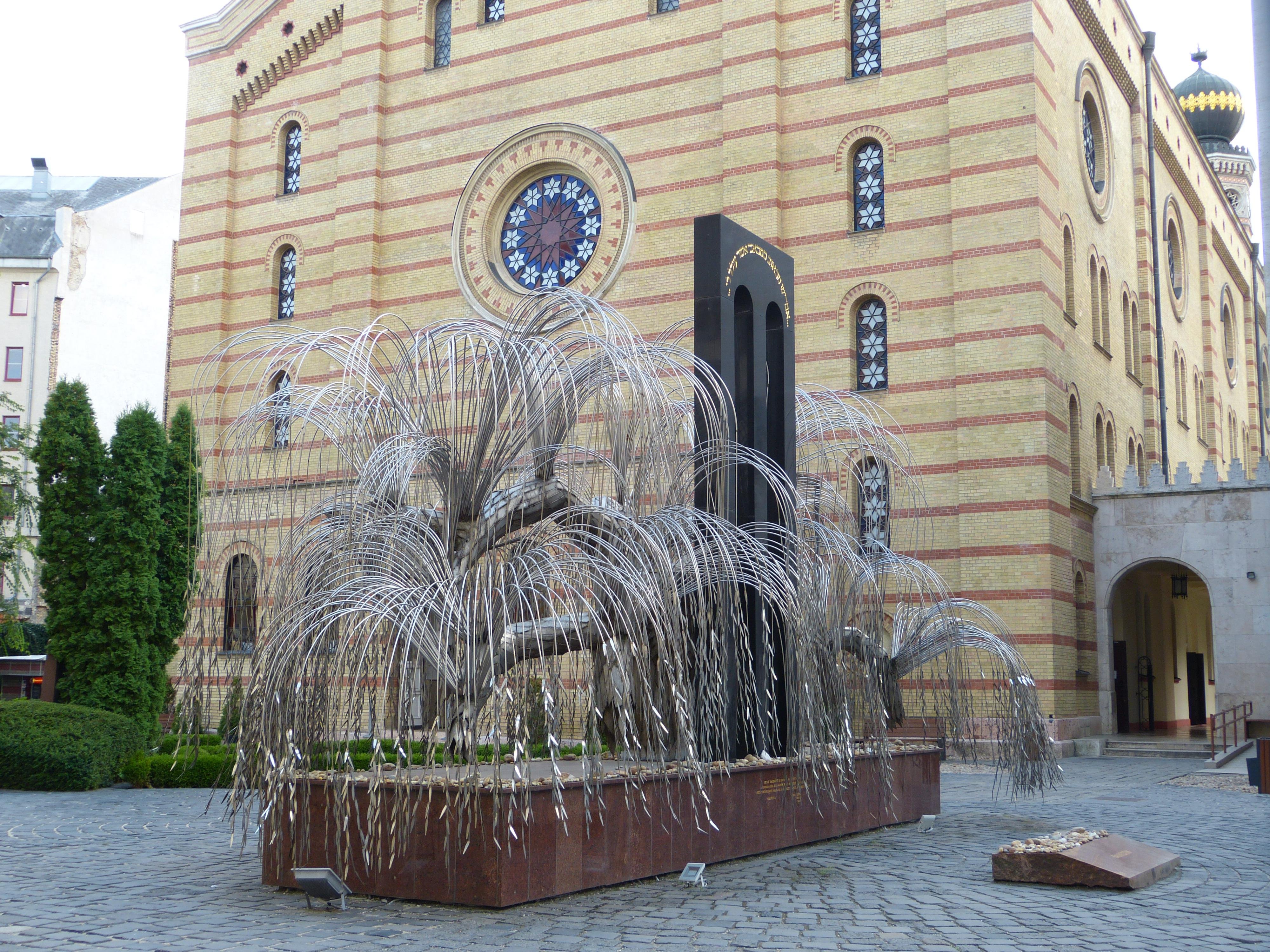 quarter tour in Budapest — photo 17