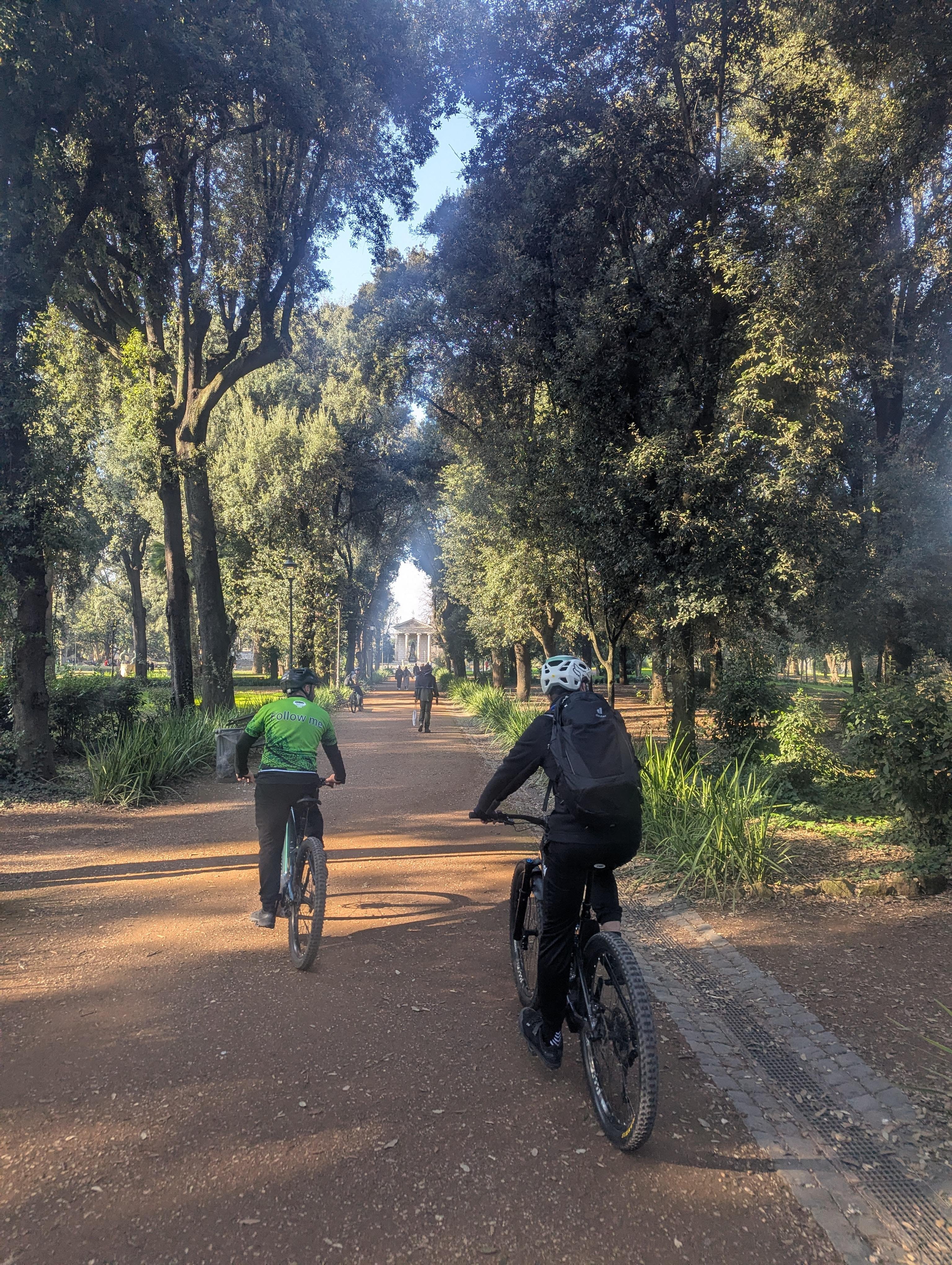 Villa Borghese bike tour Rome park cycling Pincio terrace — image 7