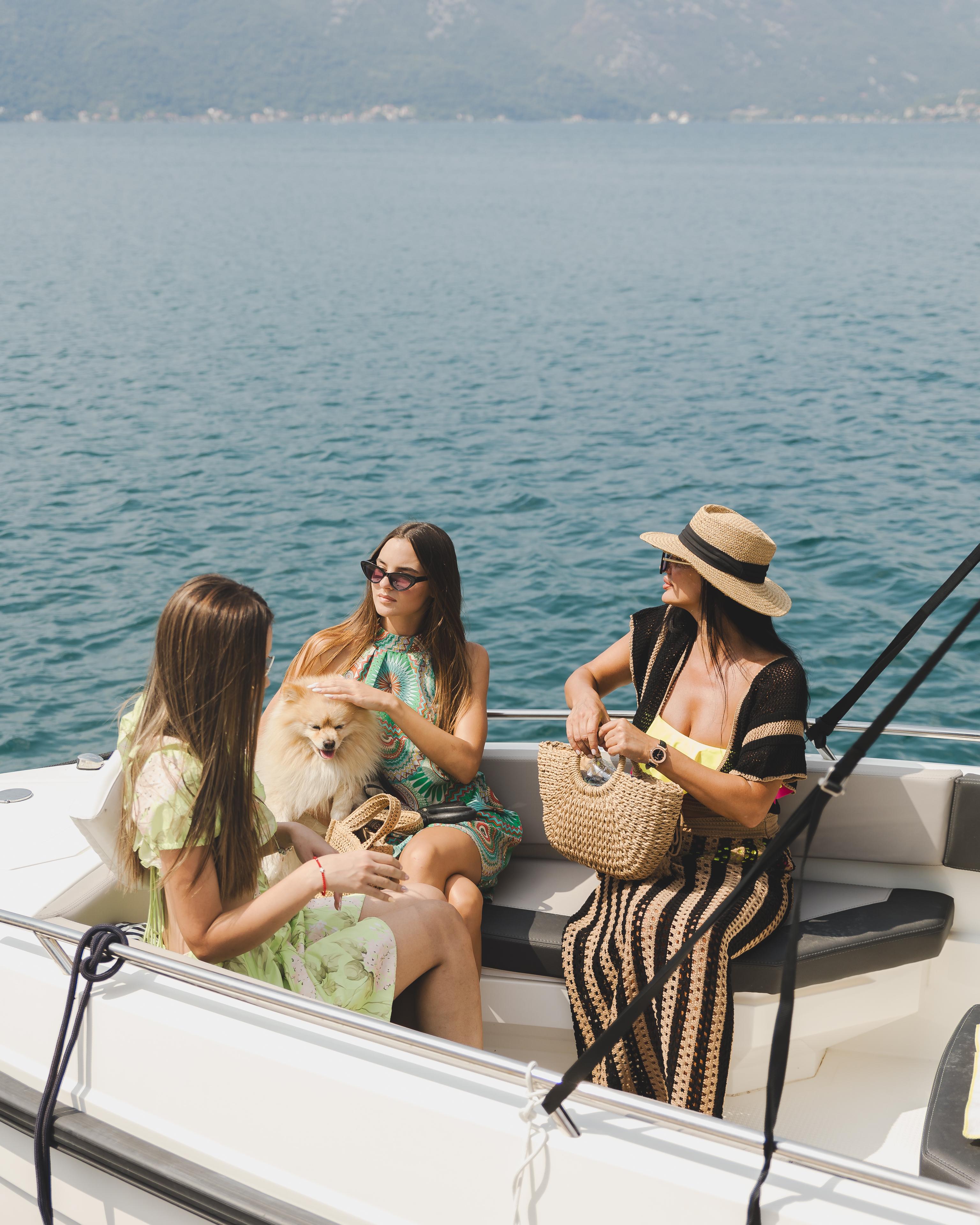 Perast boat tour to Our Lady of the Rocks — image 19