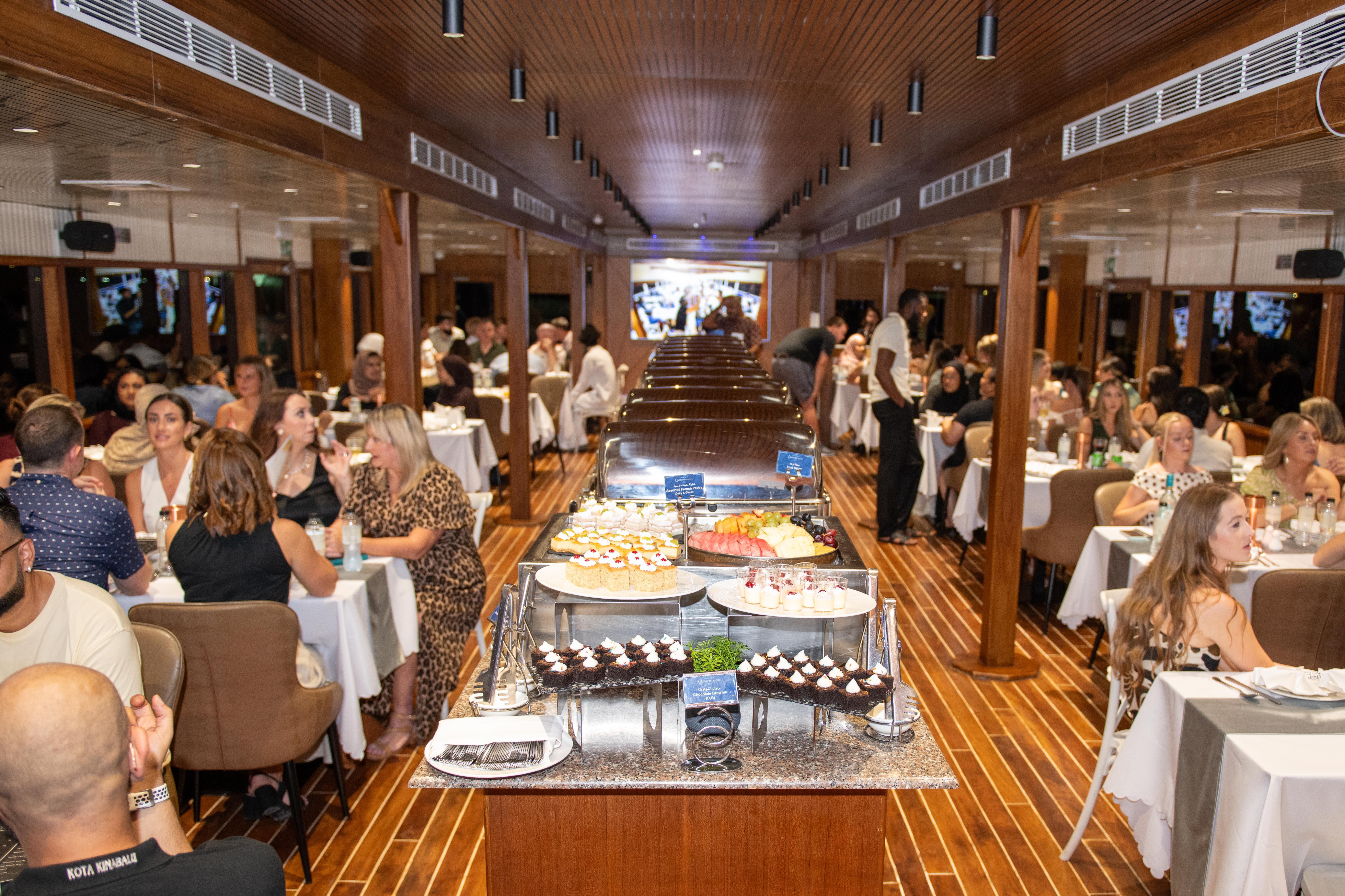 Dubai Marina Luxury Dinner Cruise with Live Entertainment & Open Bar