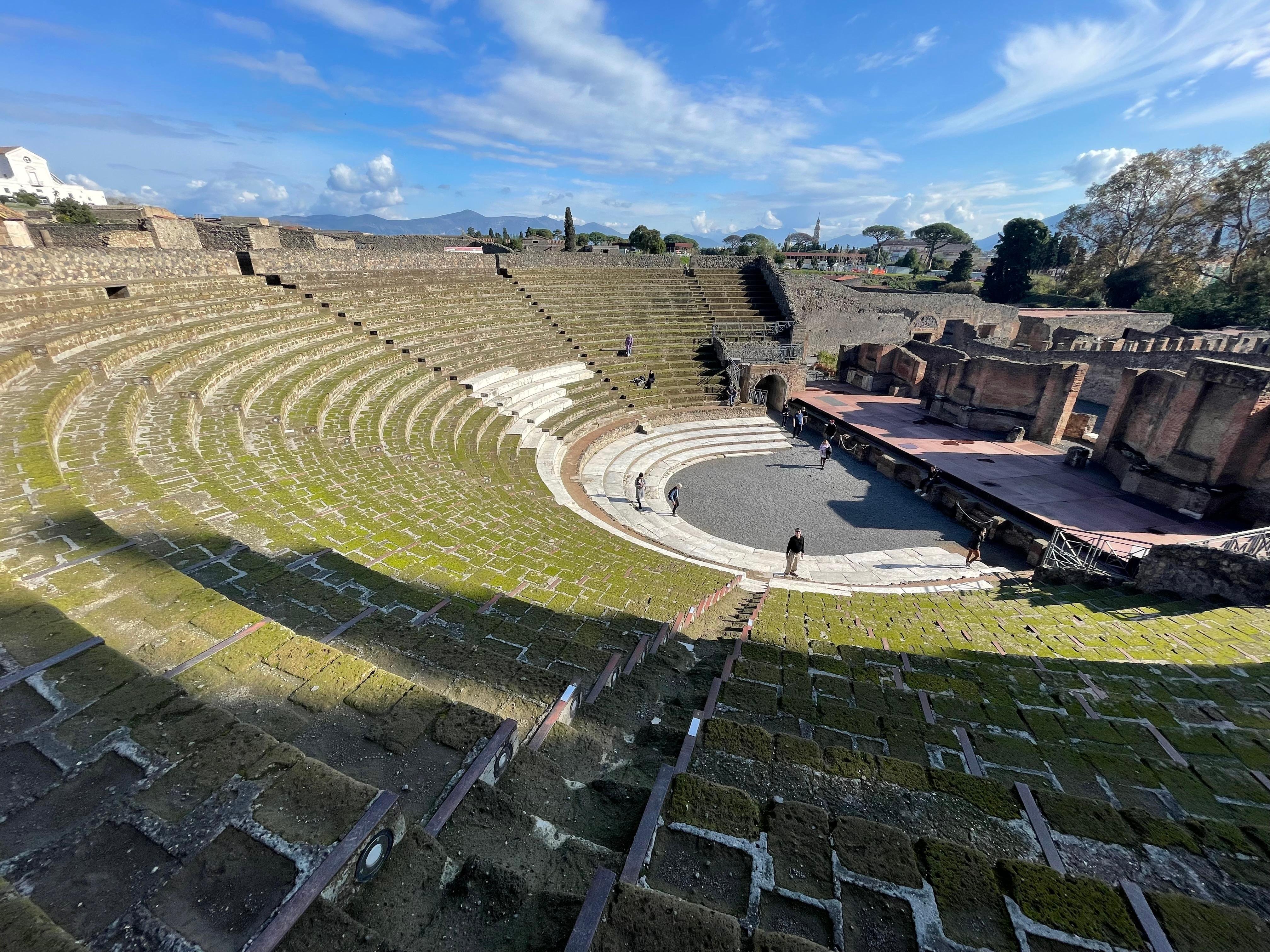 Pompeii Guided Tour from Positano with Skip-the-Line Entry