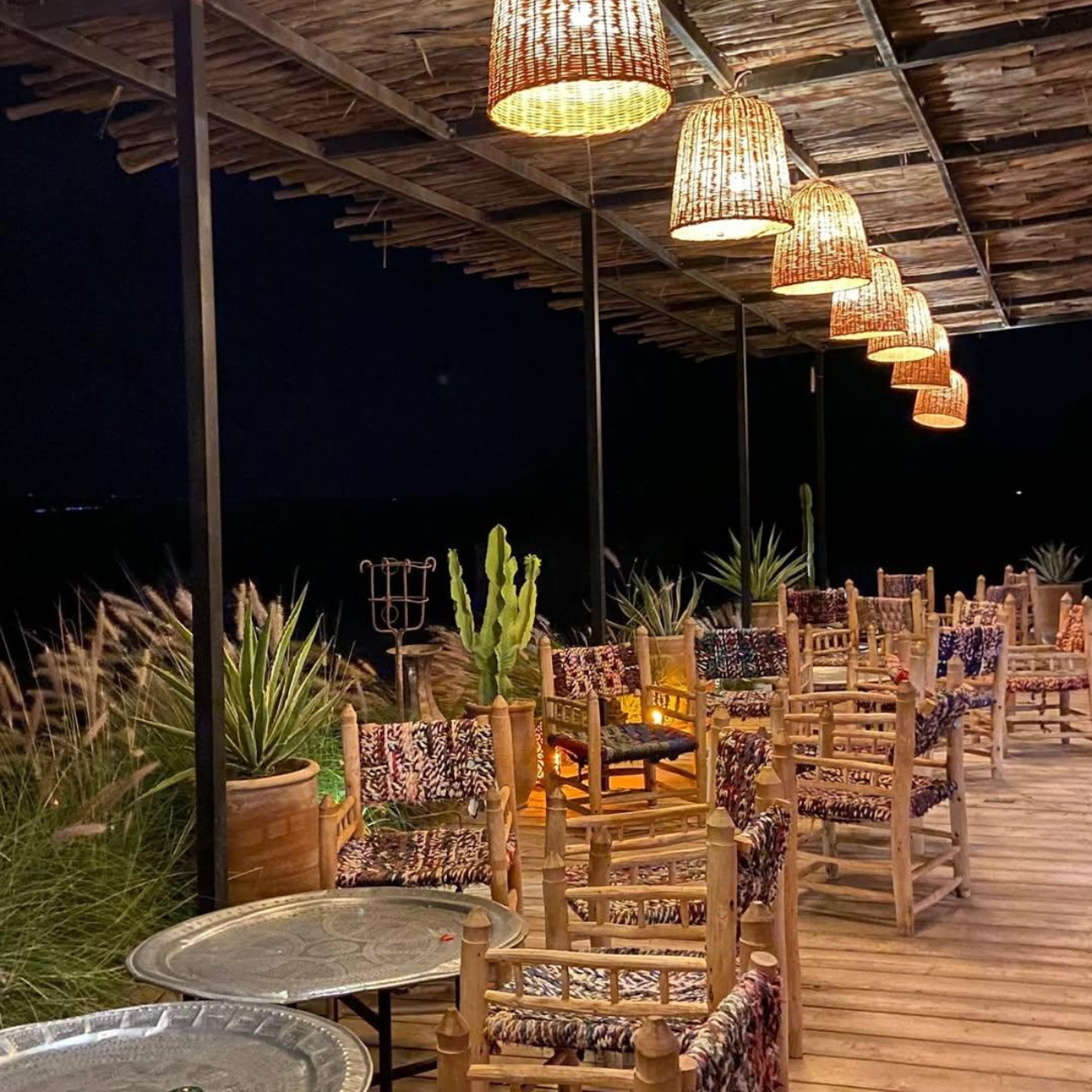 Agafay Desert Sunset: Camel Ride, Pool, Dinner & Cultural Shows