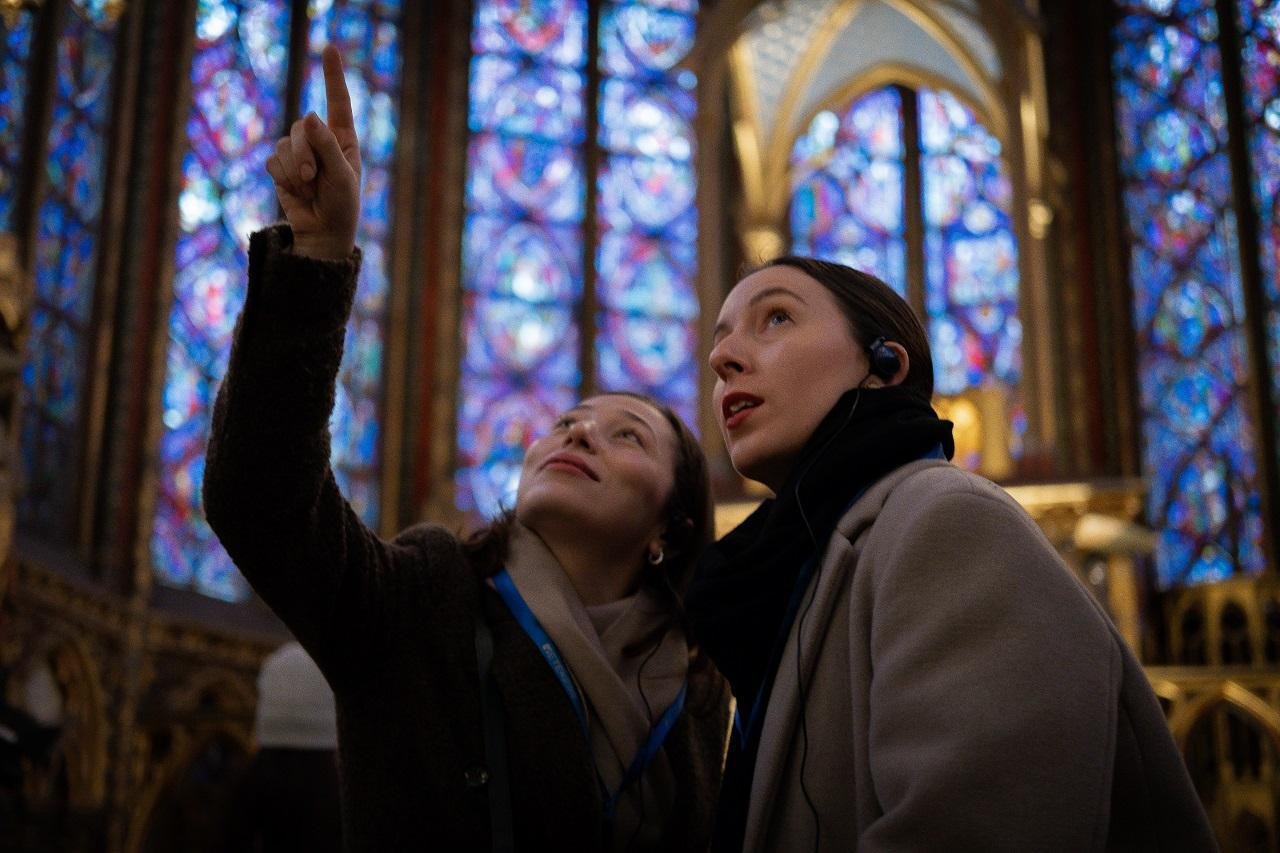Île de la Cité Historical Walking Tour with Sainte-Chapelle & Conciergerie