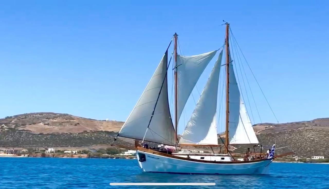 Pounta: Paros & Antiparos Cruise, Swimming & Lunch