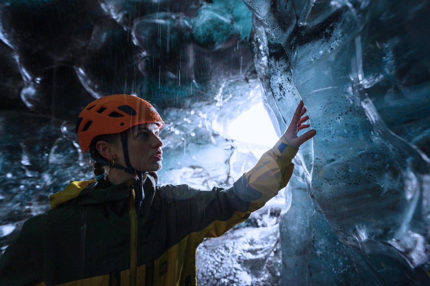 Vatnajokull ice cave tour from Jokulsarlon — image 10