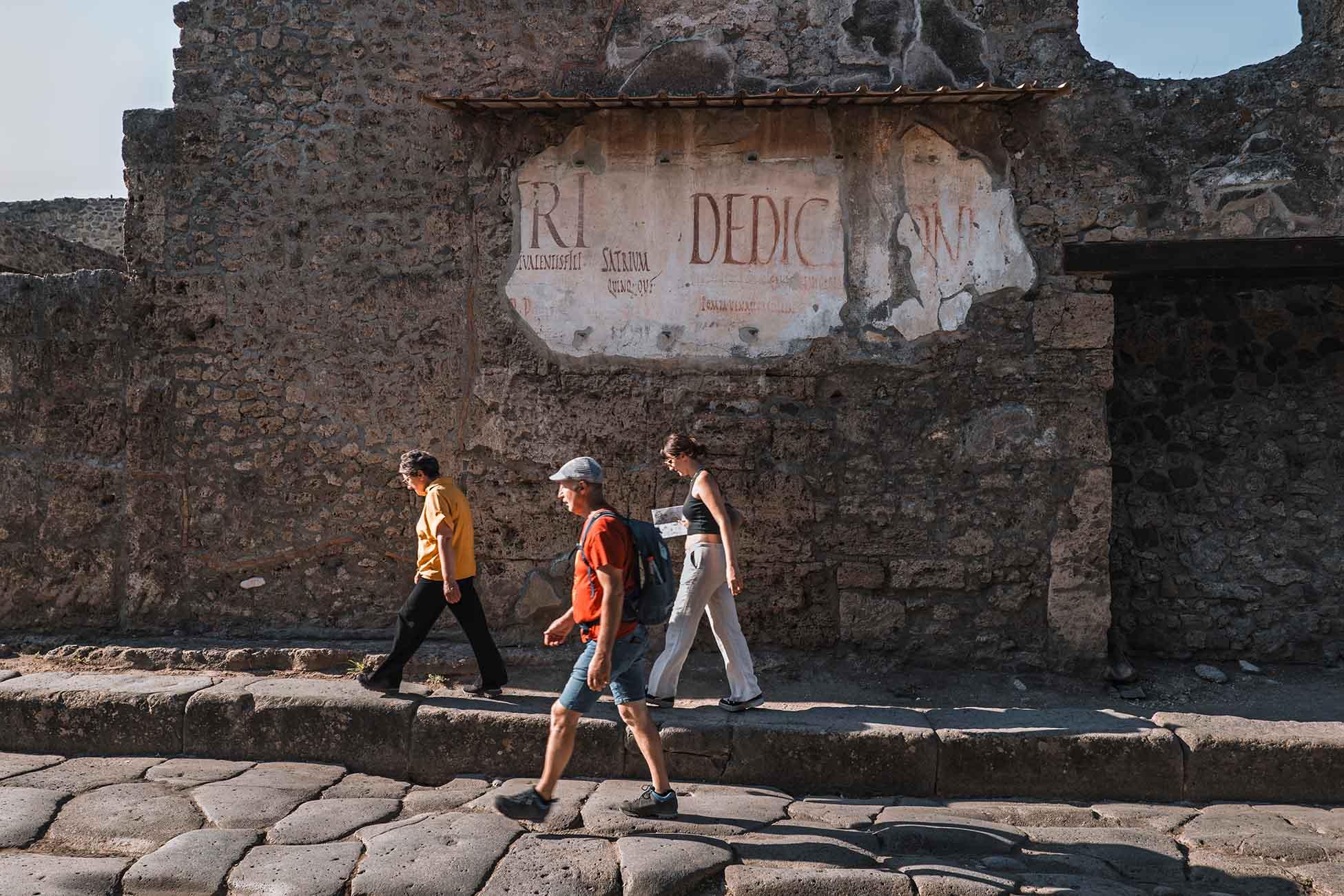 Pompeii Skip-the-Line Entry with Mobile Guide
