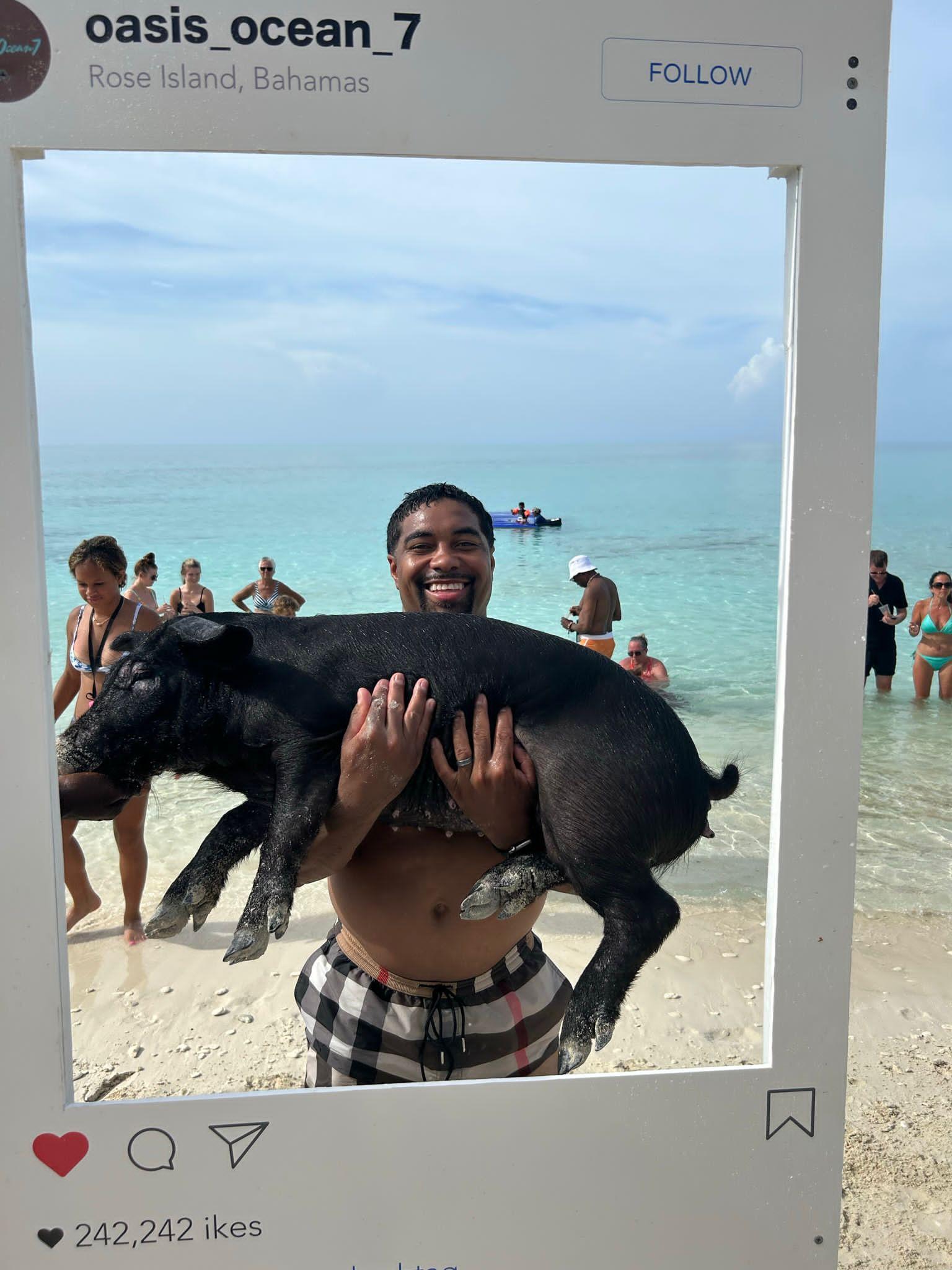 Nassau Powerboat Adventure: Snorkeling, Turtles & Private Beach Club