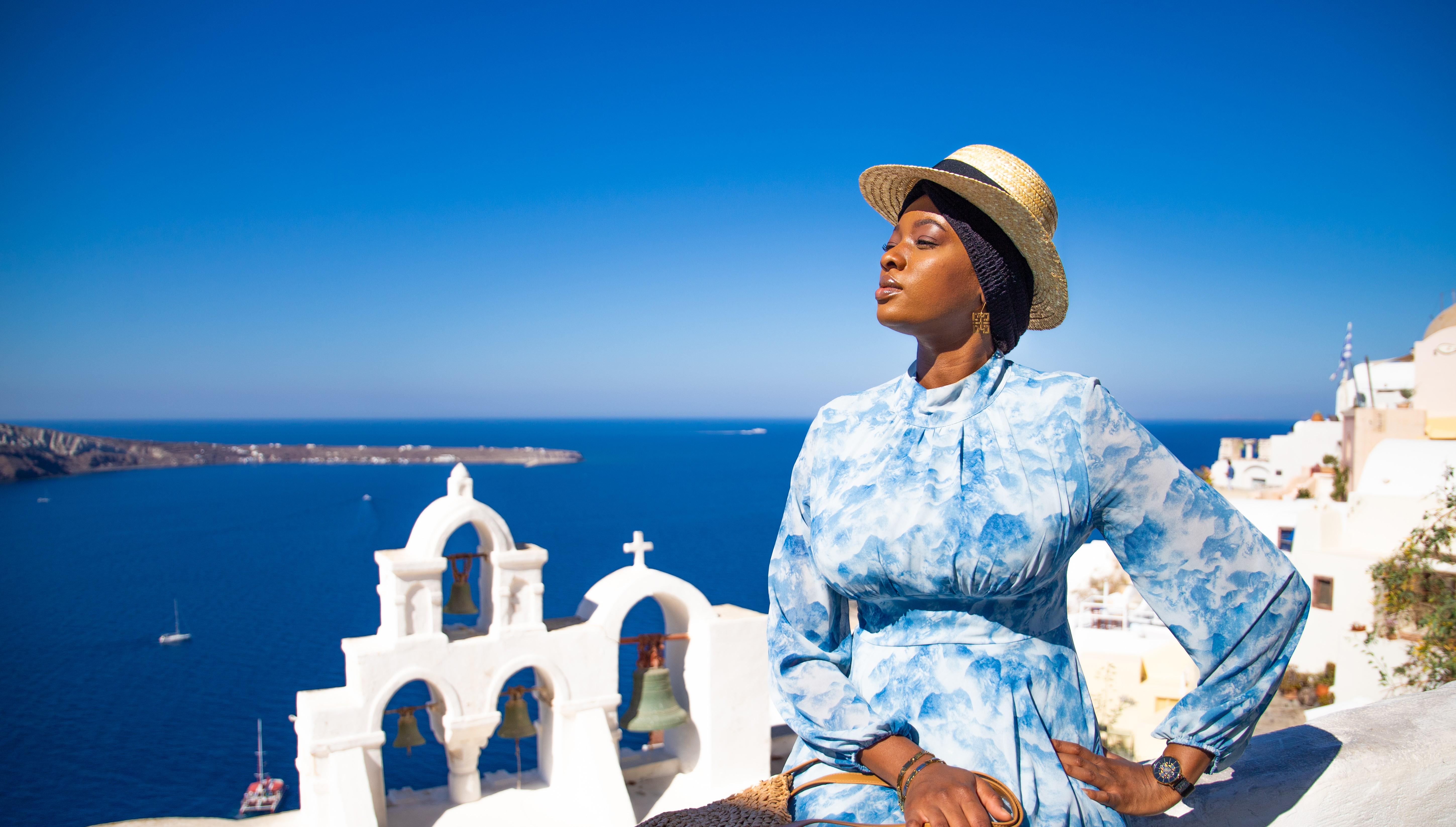 Private Photo Session in Oia Village