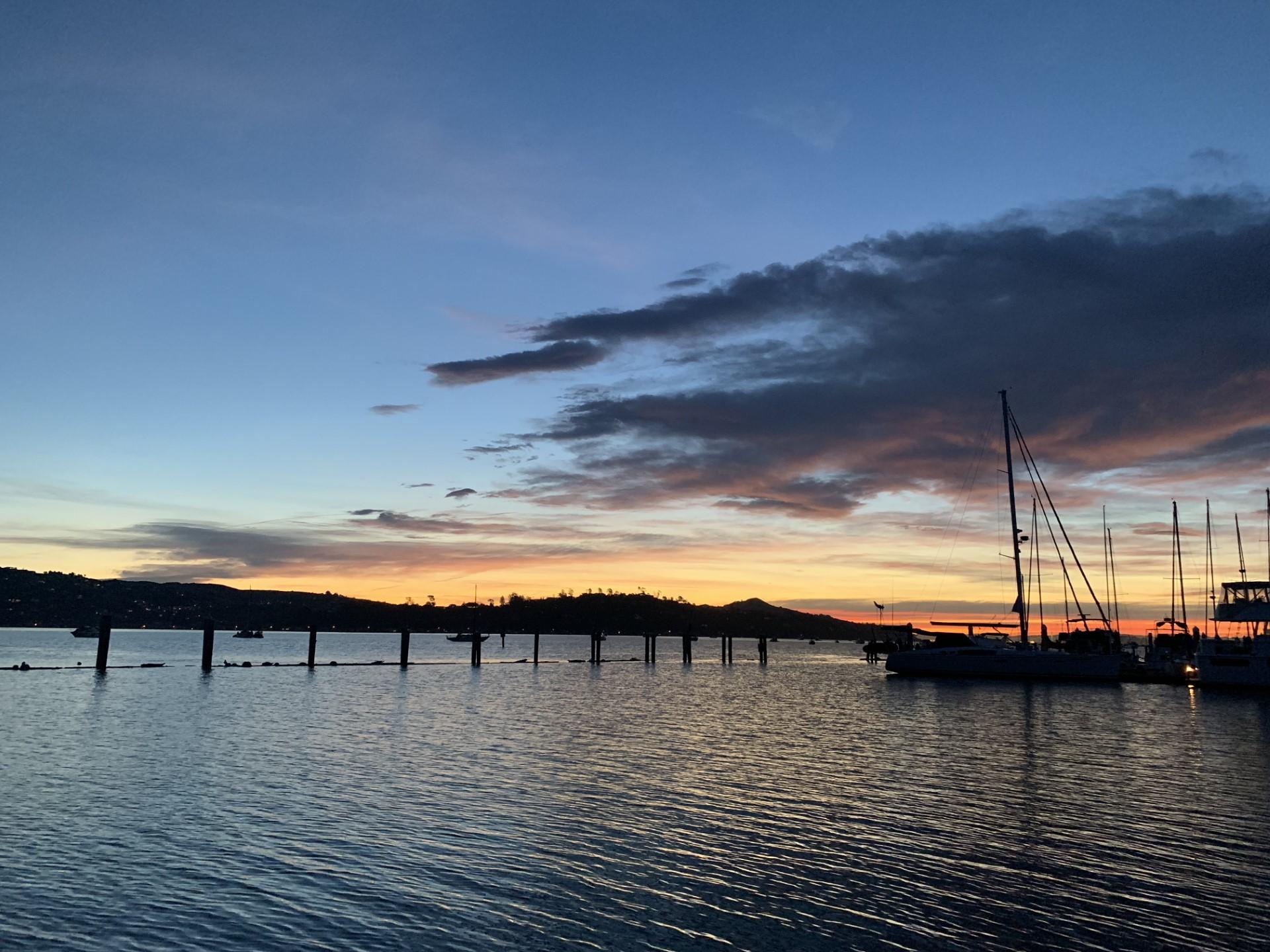 San Francisco: 2-Hour Interactive Sunset Bay Sailing Cruise