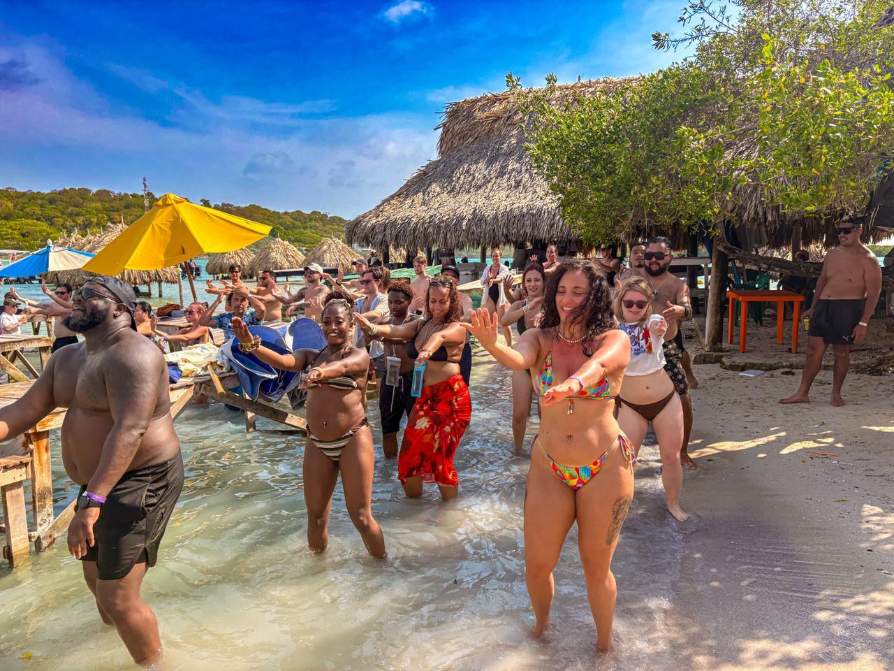 Cartagena Ultimate Island Party Cruise to Cholón