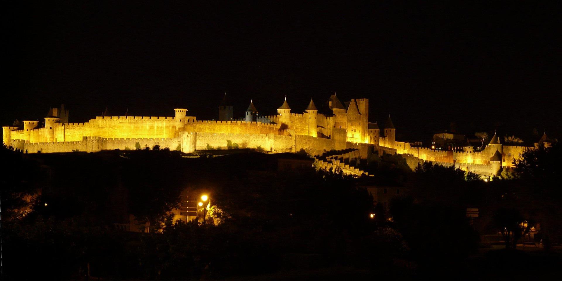 Carcassonne Evening Experience with Dinner & Entertainment from Toulouse