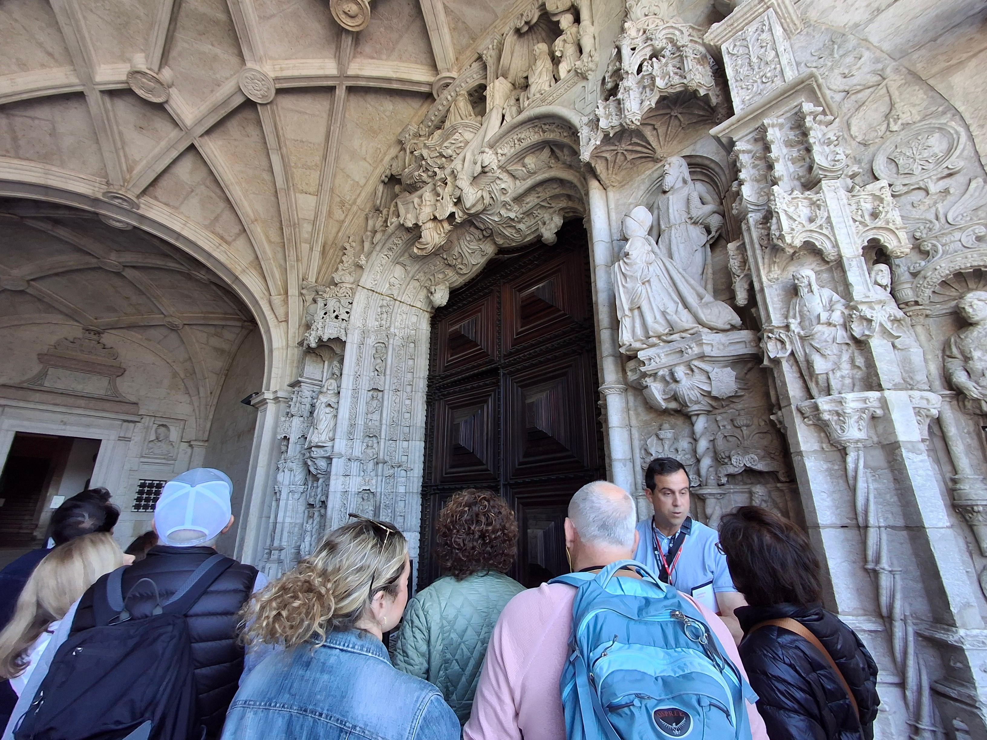 Lisbon: Belém Walking Tour with Jerónimos Monastery Entry