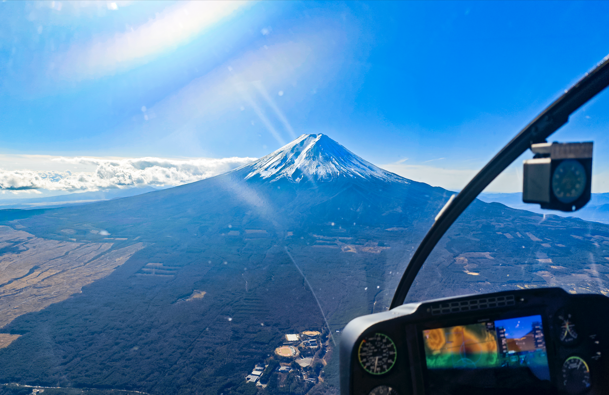 Mt Fuji helicopter tour from Tokyo — image 8