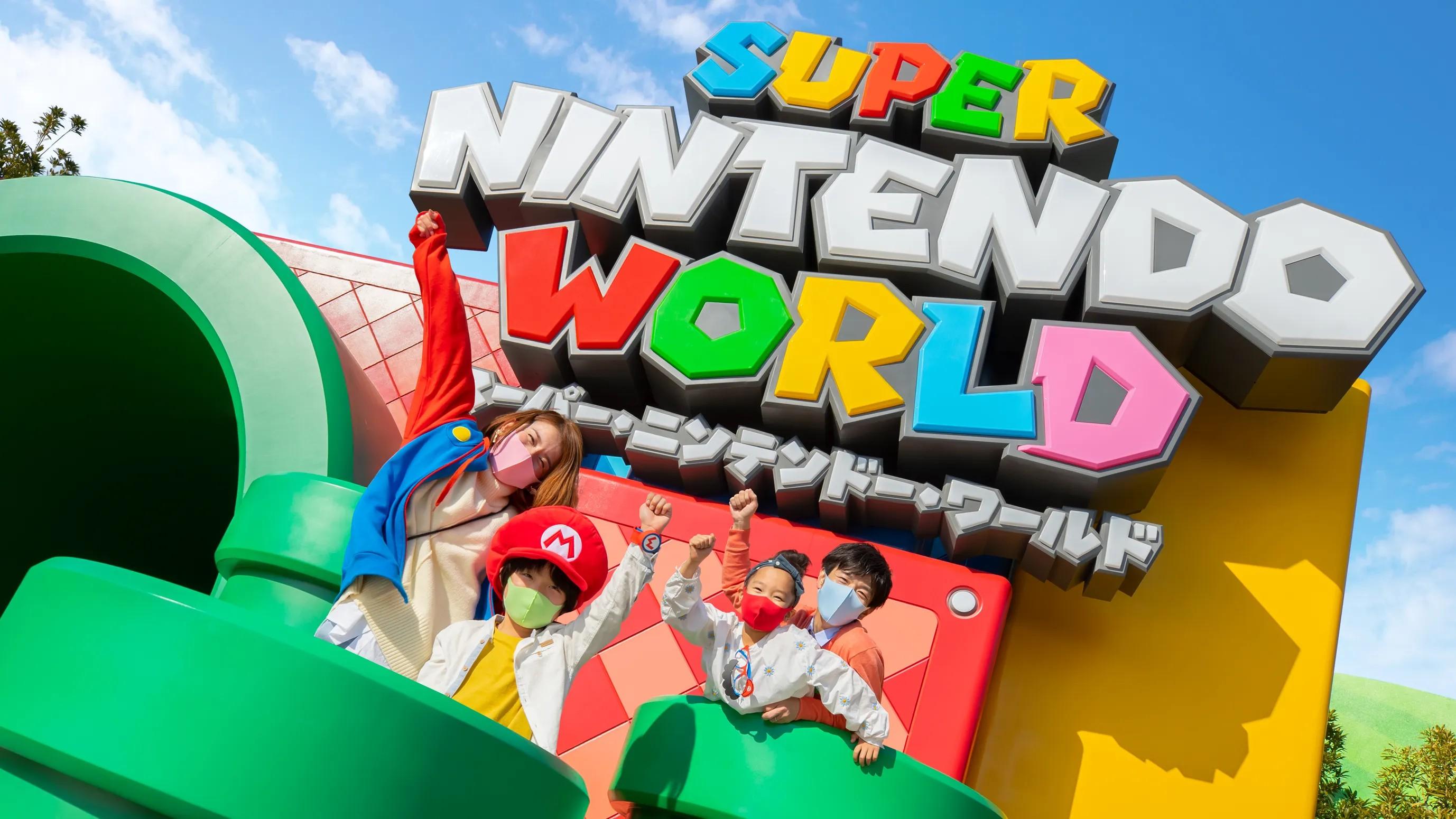 Private Round-Trip Transfer to Universal Studios Japan from Osaka or Kyoto