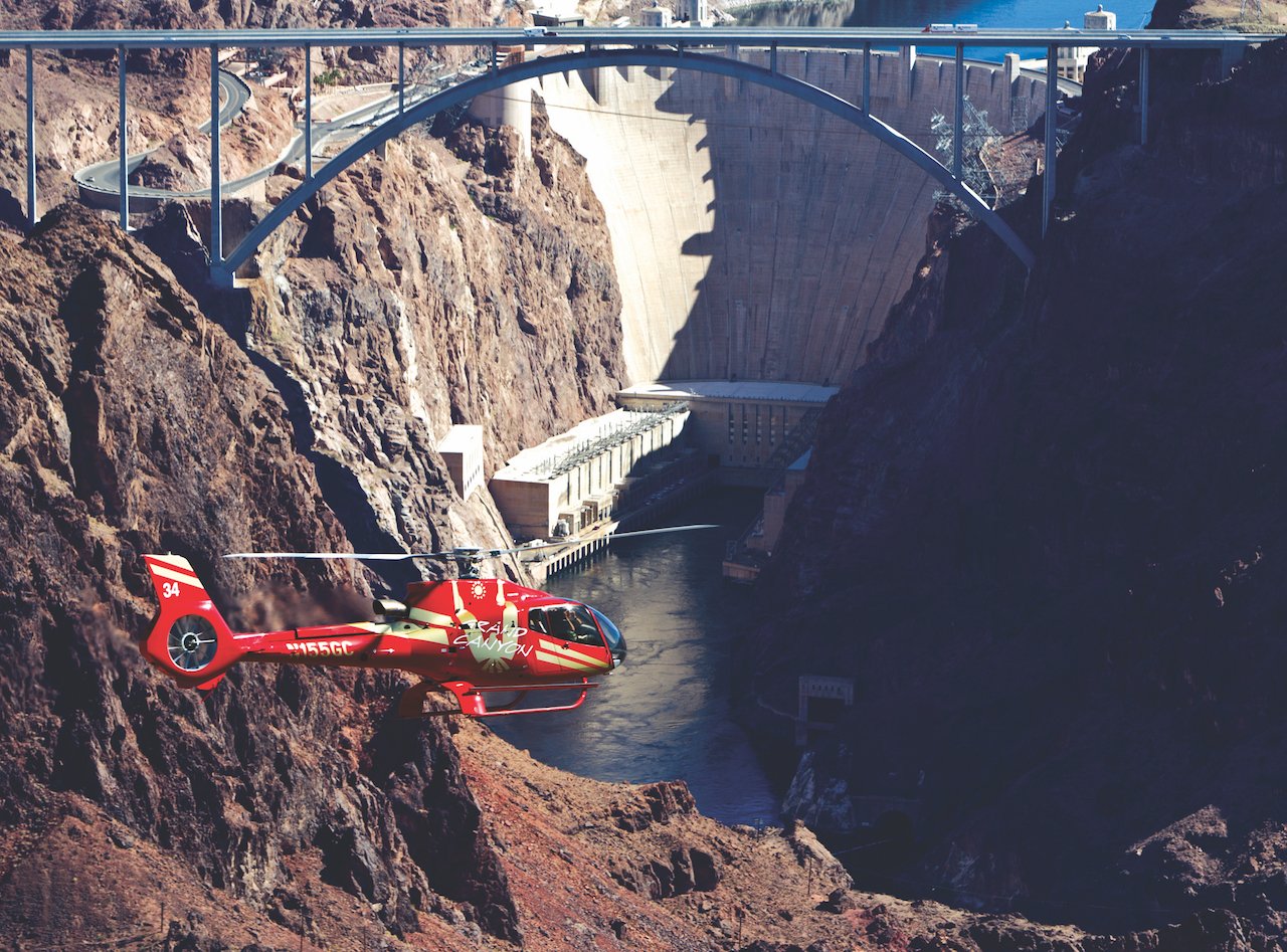 Las Vegas Helicopter Flight: Hoover Dam & The Strip