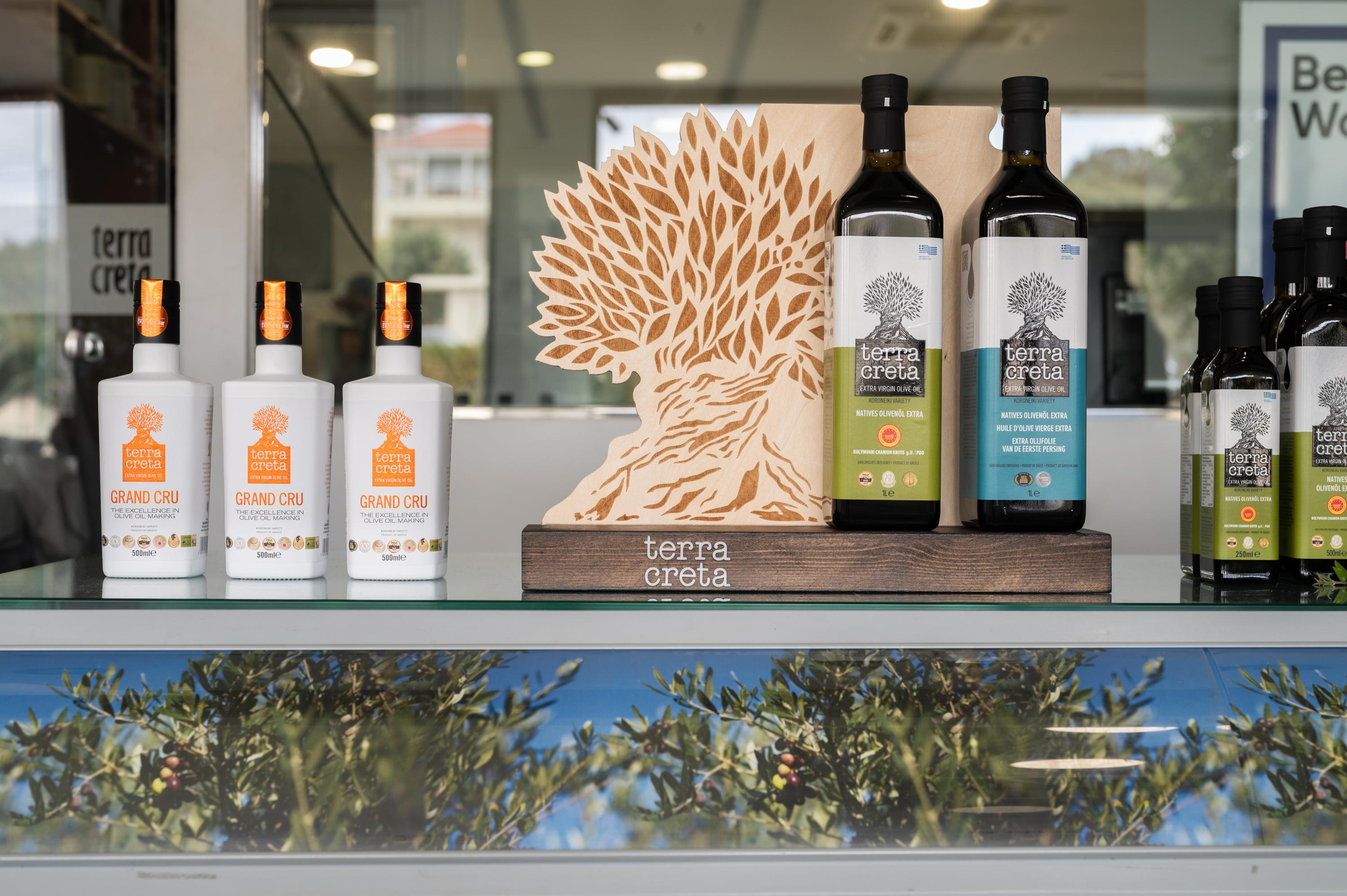 olive oil tasting in Crete — photo 9