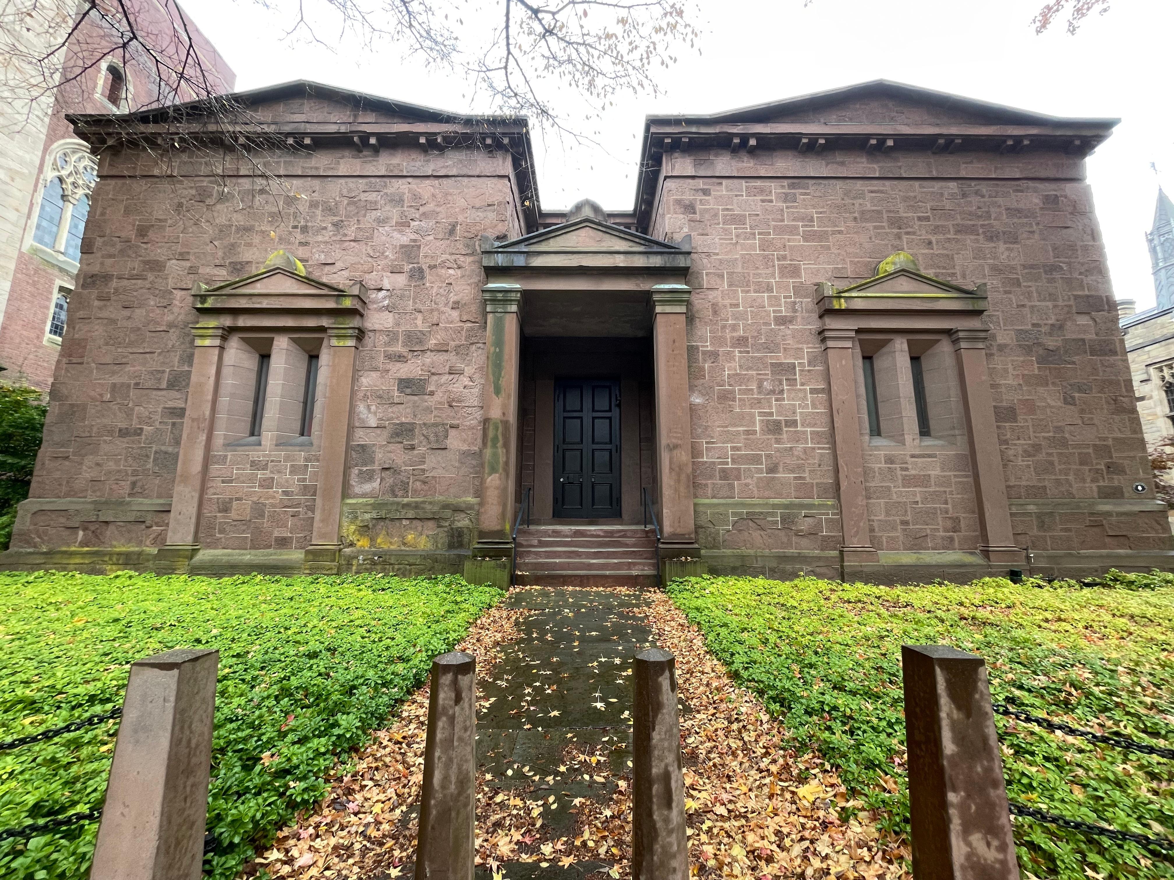 Yale Secret Societies Walking Tour