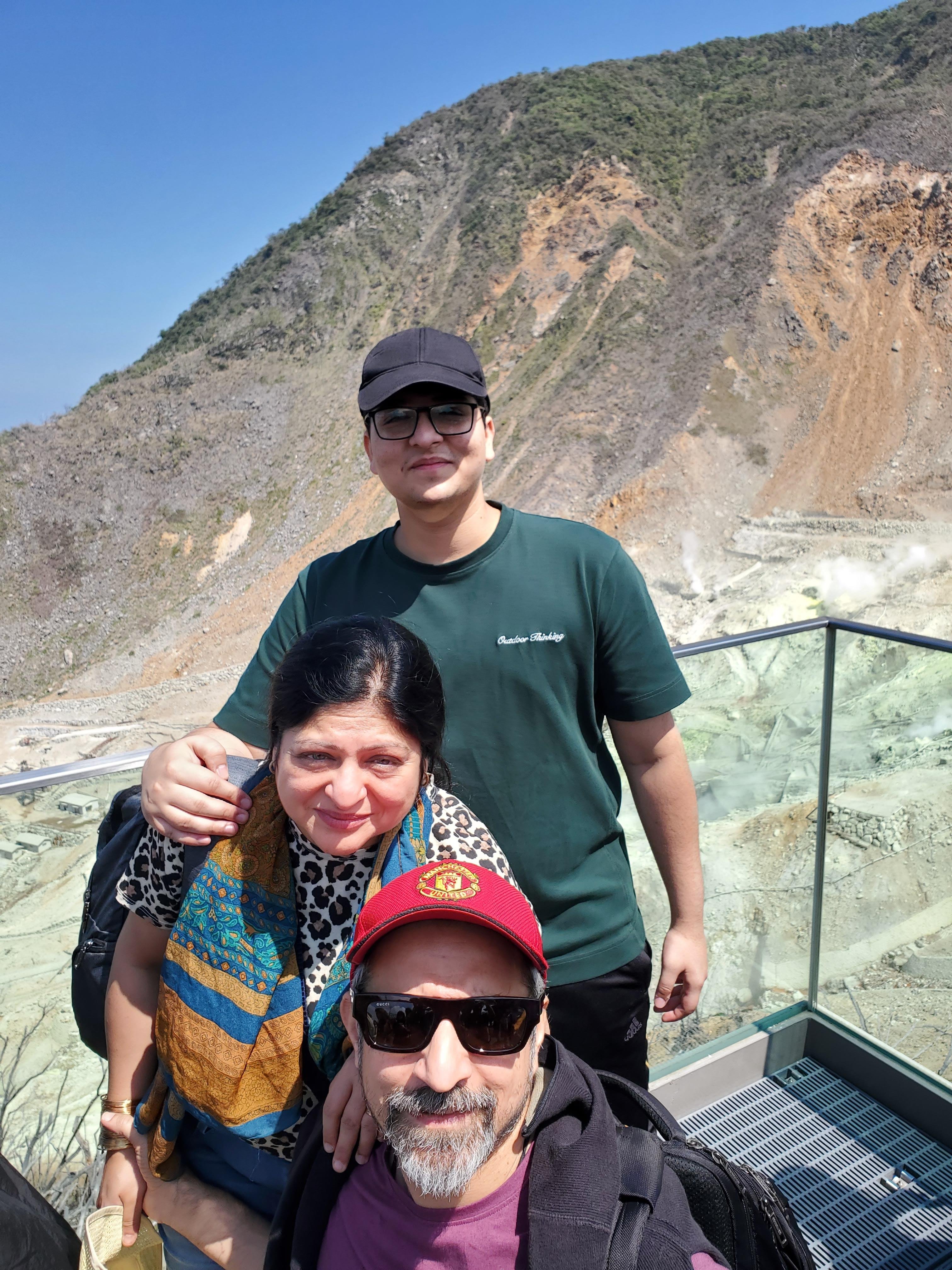 Hakone Private Tour with Licensed Local Guide