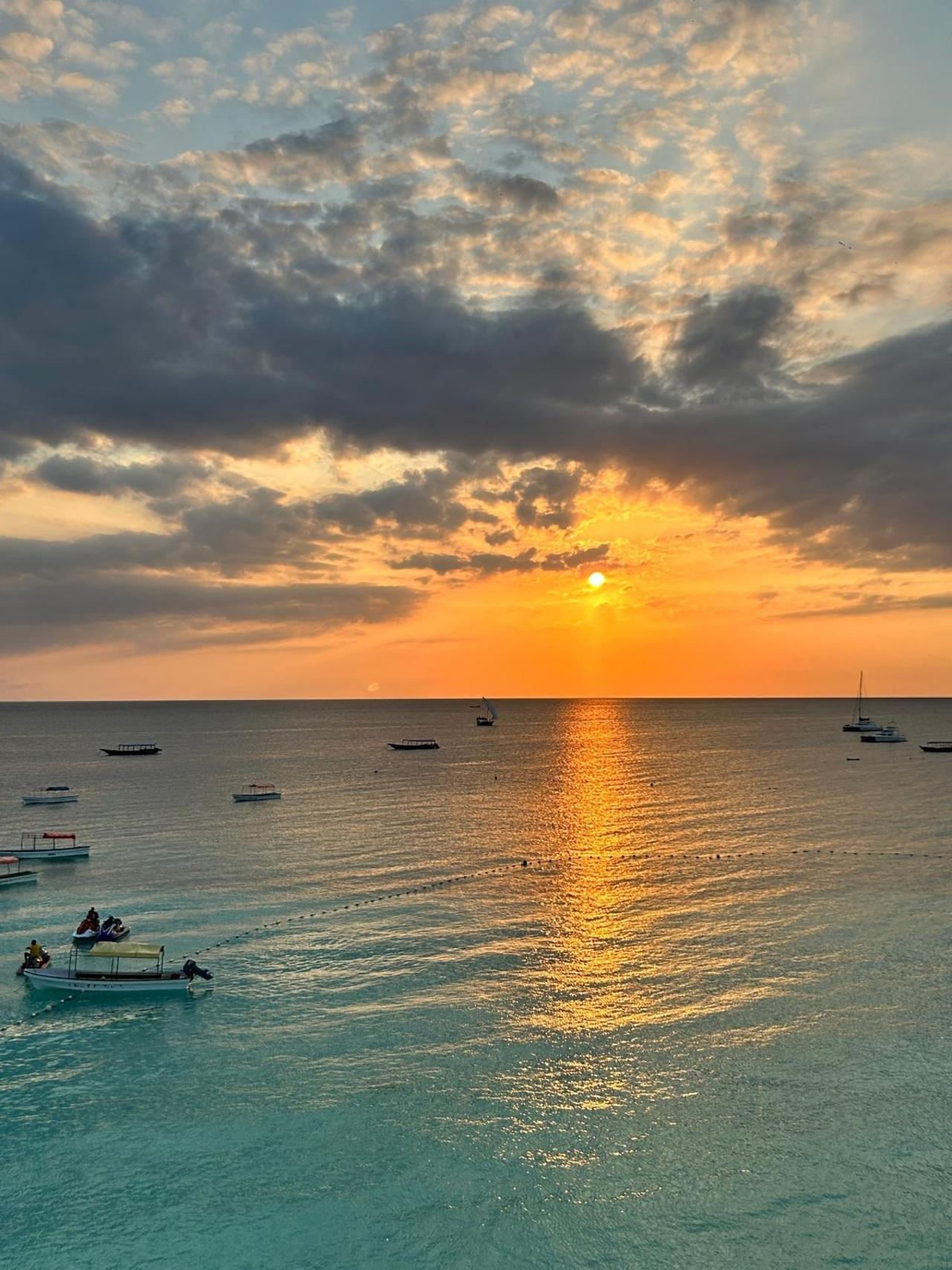 Zanzibar Sunset Dhow Cruise – Nungwi & Kendwa