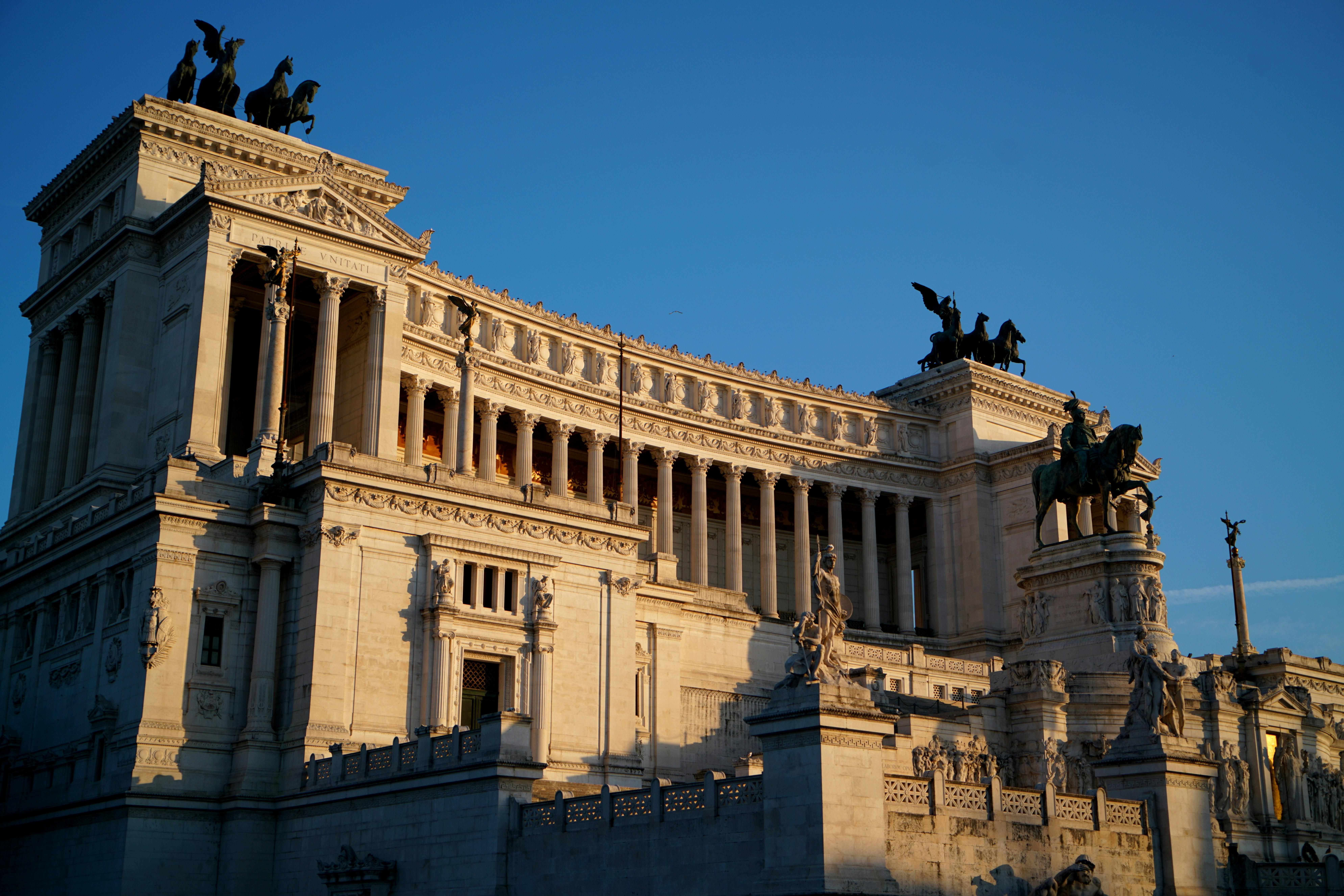 Vittoriano Monument & Palazzo Venezia with Panoramic Terrace